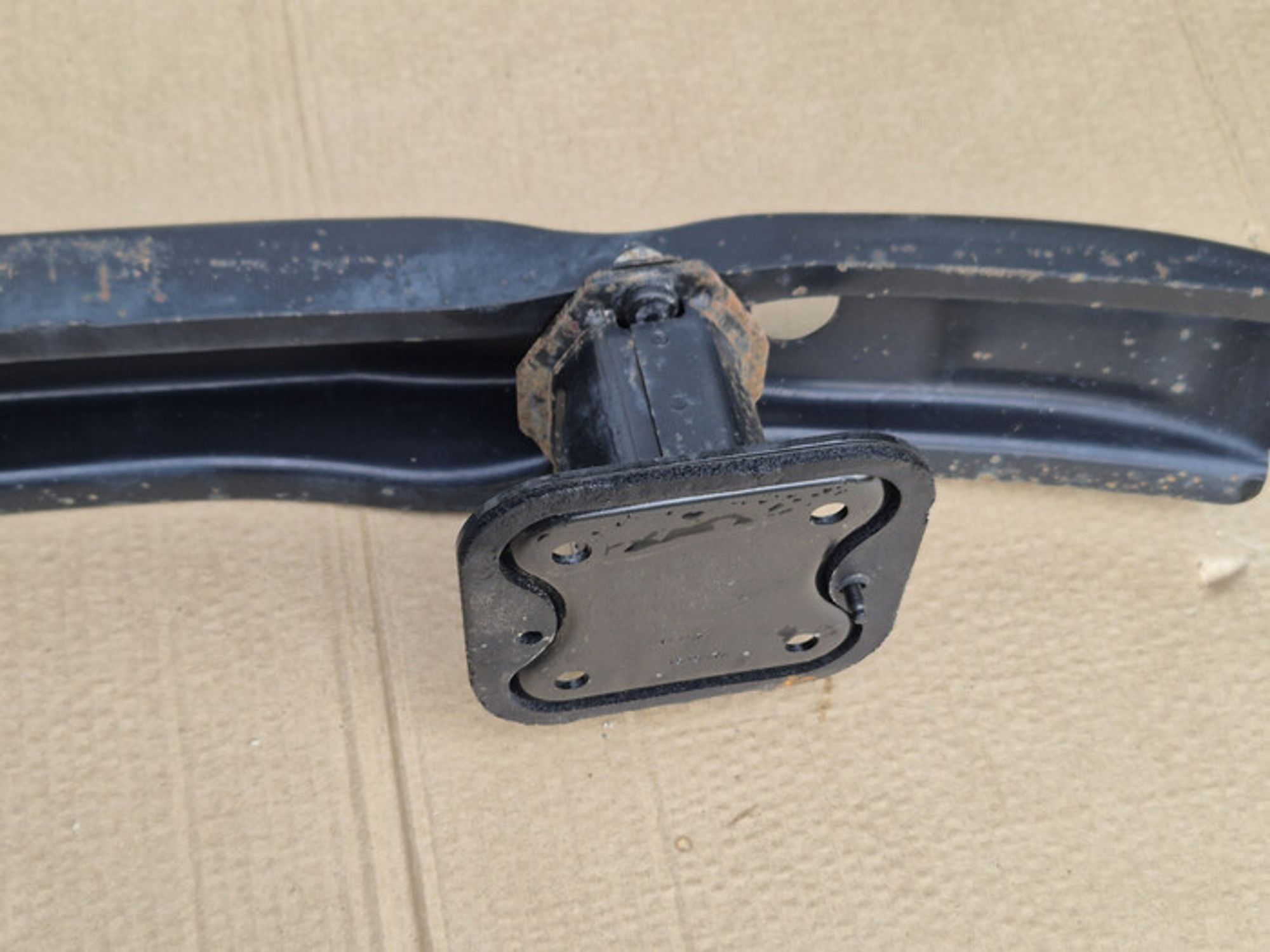 https://ycs.partsauto.market/partsauto-images/thmbs/78ee0fb3787e2dce013ed29fc8a1120c/db25b3b7551b954ee7d966f08d503f4c/49887391277875a02cc0315f03ae35b4.jpg