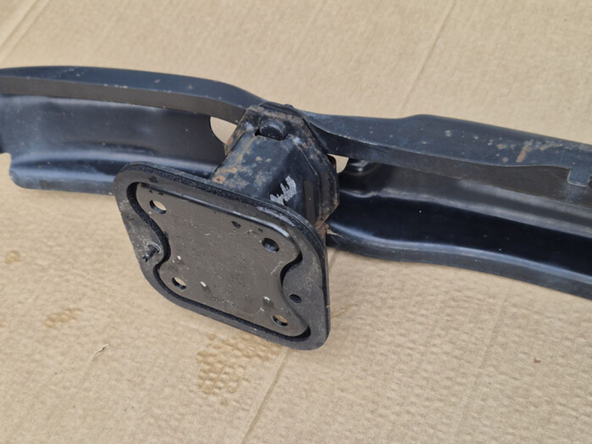 https://ycs.partsauto.market/partsauto-images/thmbs/78ee0fb3787e2dce013ed29fc8a1120c/db25b3b7551b954ee7d966f08d503f4c/7c3747c7c54e38258a7d6468aae9a9a6.jpg