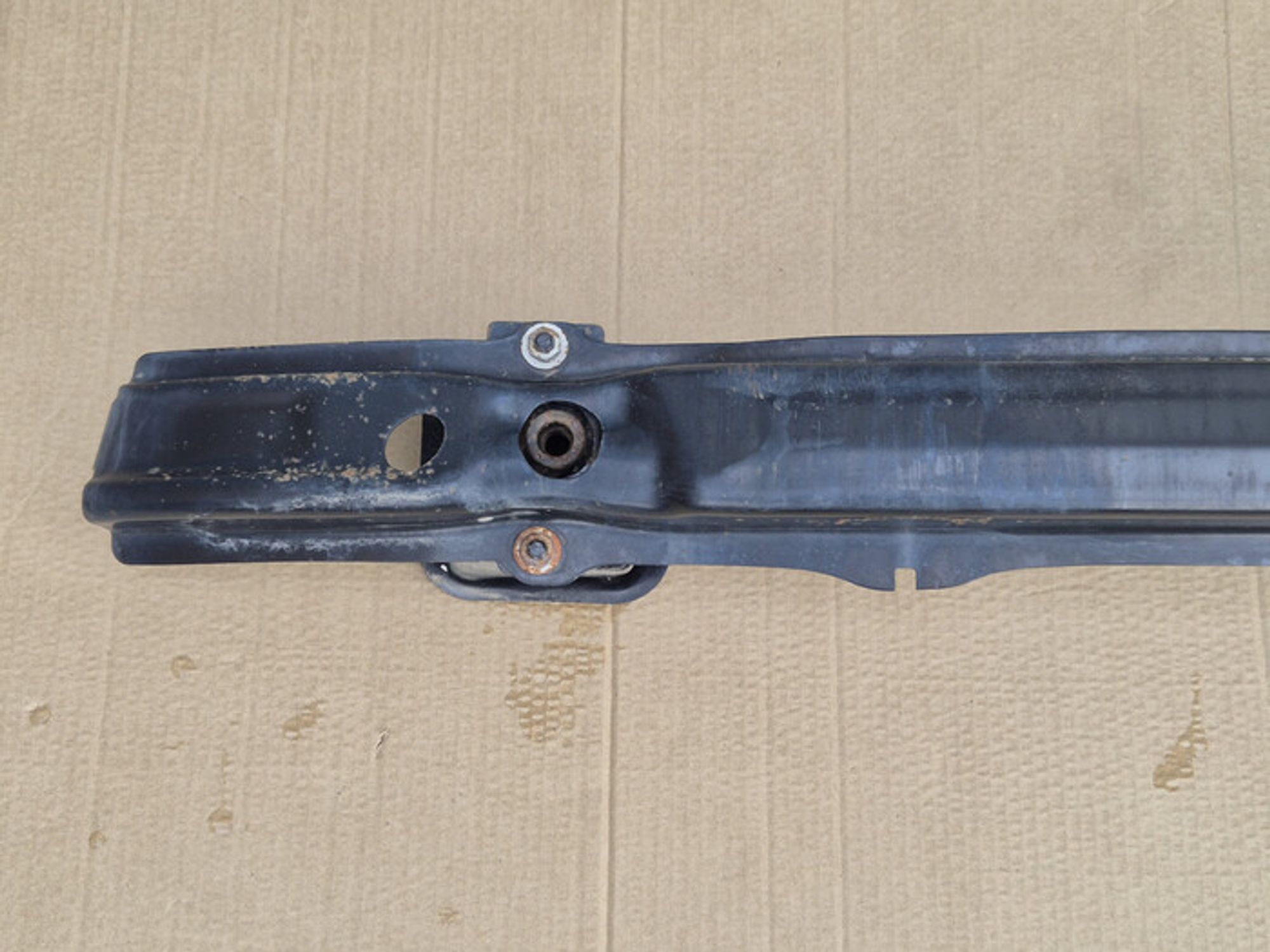 https://ycs.partsauto.market/partsauto-images/thmbs/78ee0fb3787e2dce013ed29fc8a1120c/db25b3b7551b954ee7d966f08d503f4c/9f65c83ba95eb6507b7676e255d16719.jpg