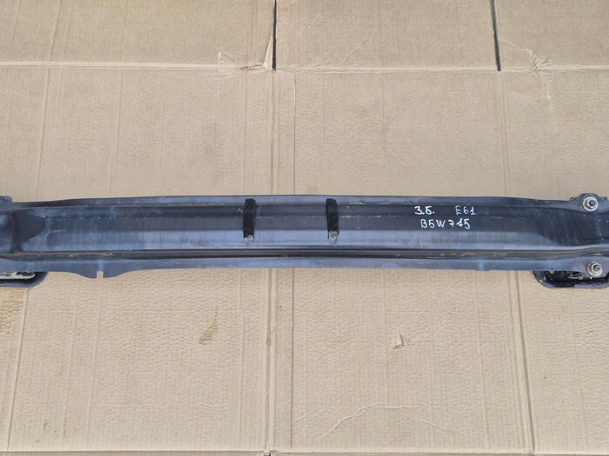 https://ycs.partsauto.market/partsauto-images/thmbs/78ee0fb3787e2dce013ed29fc8a1120c/db25b3b7551b954ee7d966f08d503f4c/a24d53219561b1f12be5a97ab55d99ae.jpg