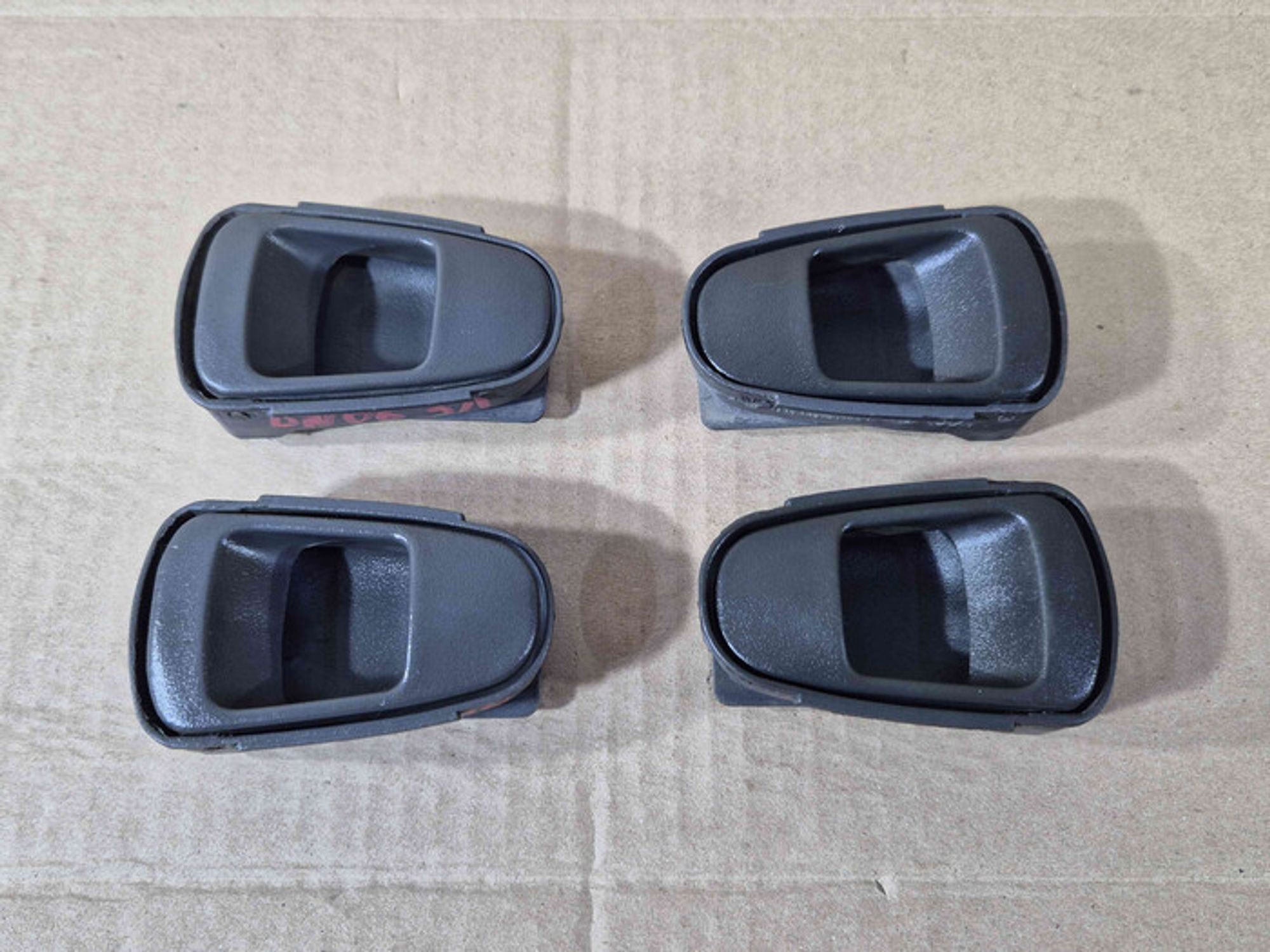 https://ycs.partsauto.market/partsauto-images/thmbs/78ee0fb3787e2dce013ed29fc8a1120c/dd094bd0d6ec2cdfe4e788f0f8430d54/a893e10f9fae8b8a65d2db4f6dc1132a.jpg