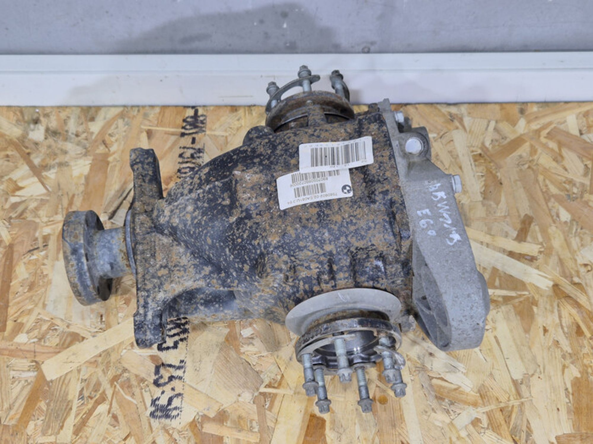 https://ycs.partsauto.market/partsauto-images/thmbs/78ee0fb3787e2dce013ed29fc8a1120c/df740d81cafe07b770cbeed20b92c921/43c110d010fbf327a1abcb28ff5549ea.jpg