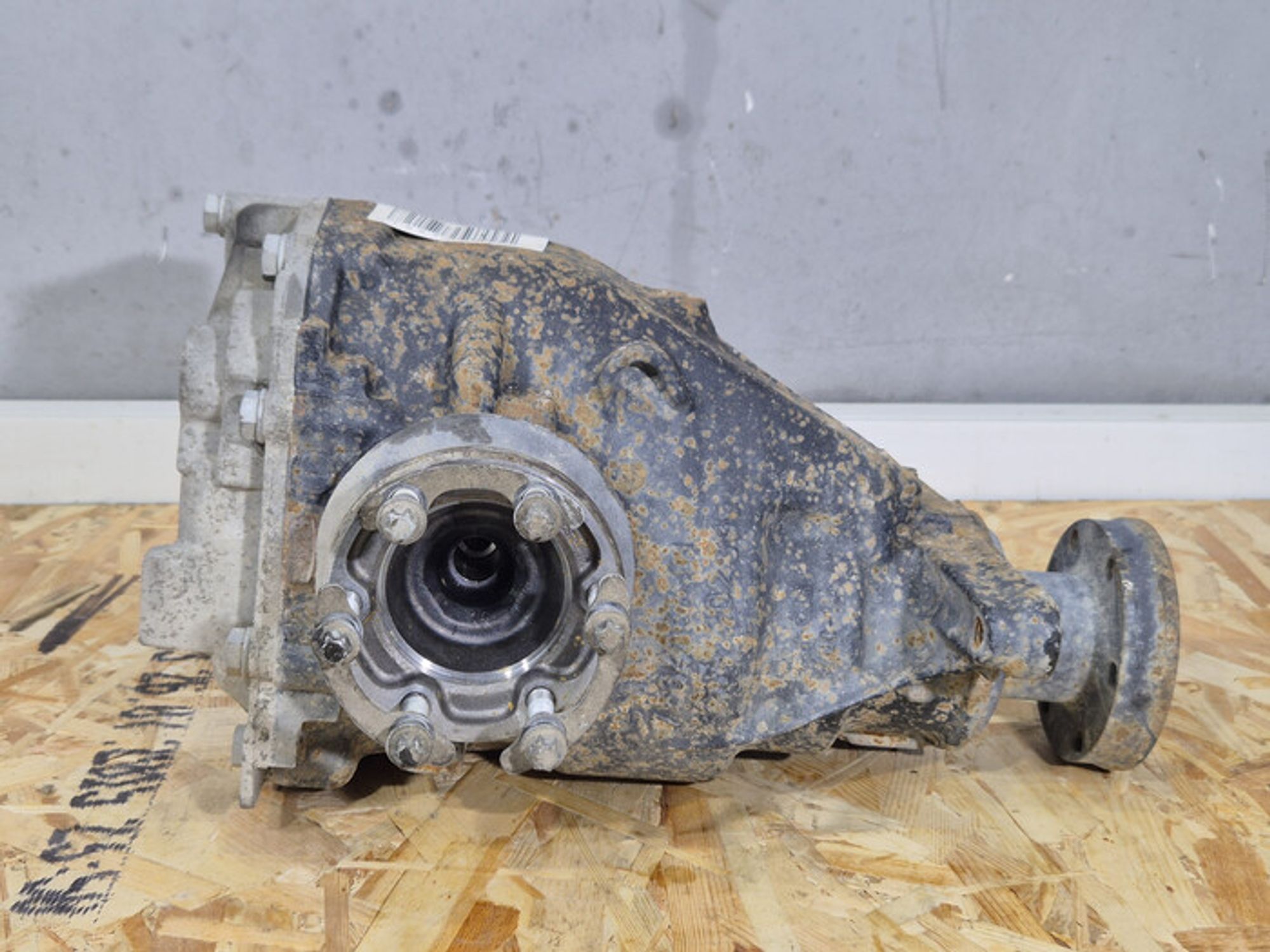 https://ycs.partsauto.market/partsauto-images/thmbs/78ee0fb3787e2dce013ed29fc8a1120c/df740d81cafe07b770cbeed20b92c921/db8364fccafab7df608725be1616924b.jpg