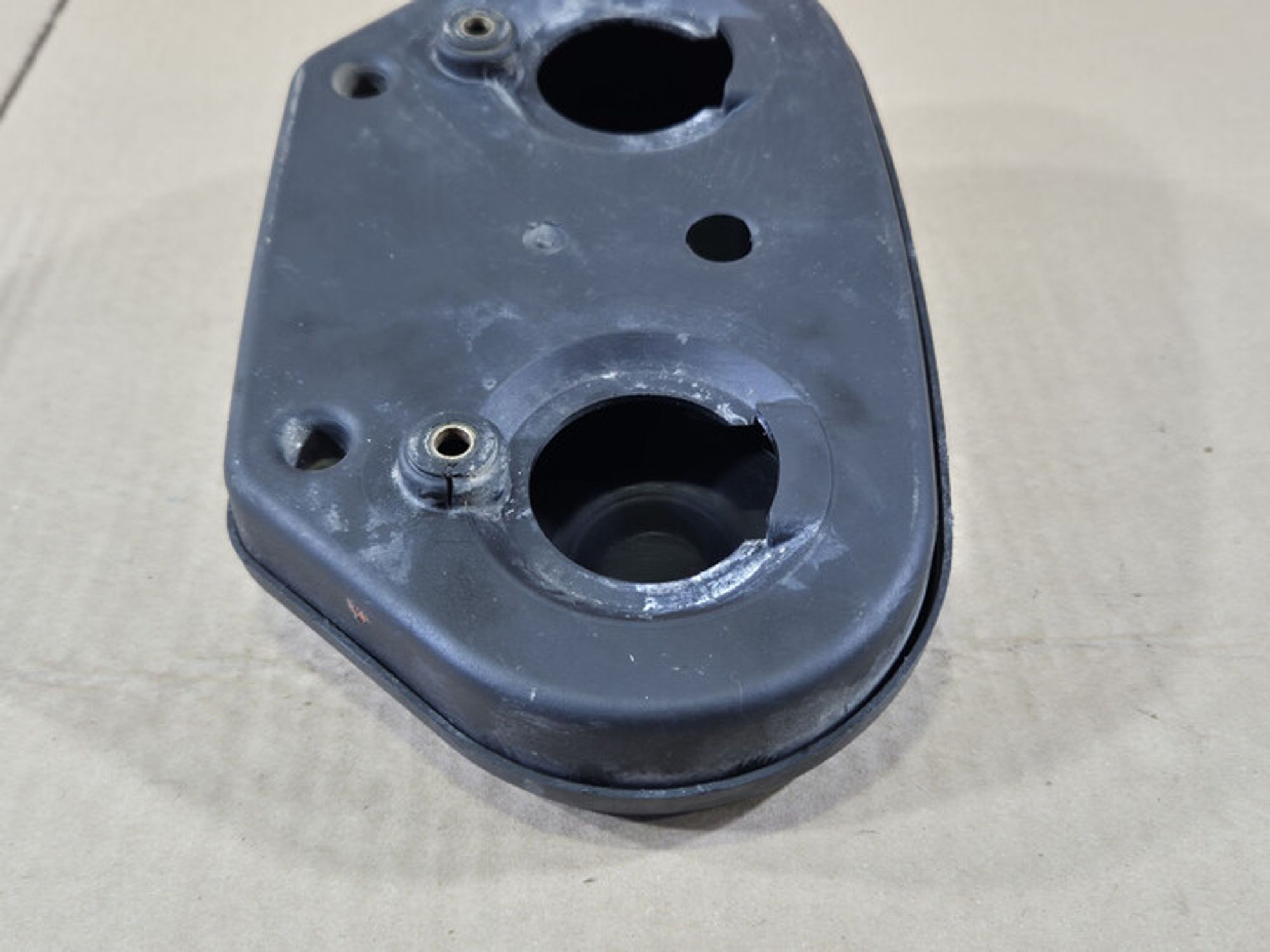 https://ycs.partsauto.market/partsauto-images/thmbs/78ee0fb3787e2dce013ed29fc8a1120c/e00d0ff7c5a6bfaf42af322e92a99419/d0e5a7f132a464e70ef4060c3c1ffb45.jpg