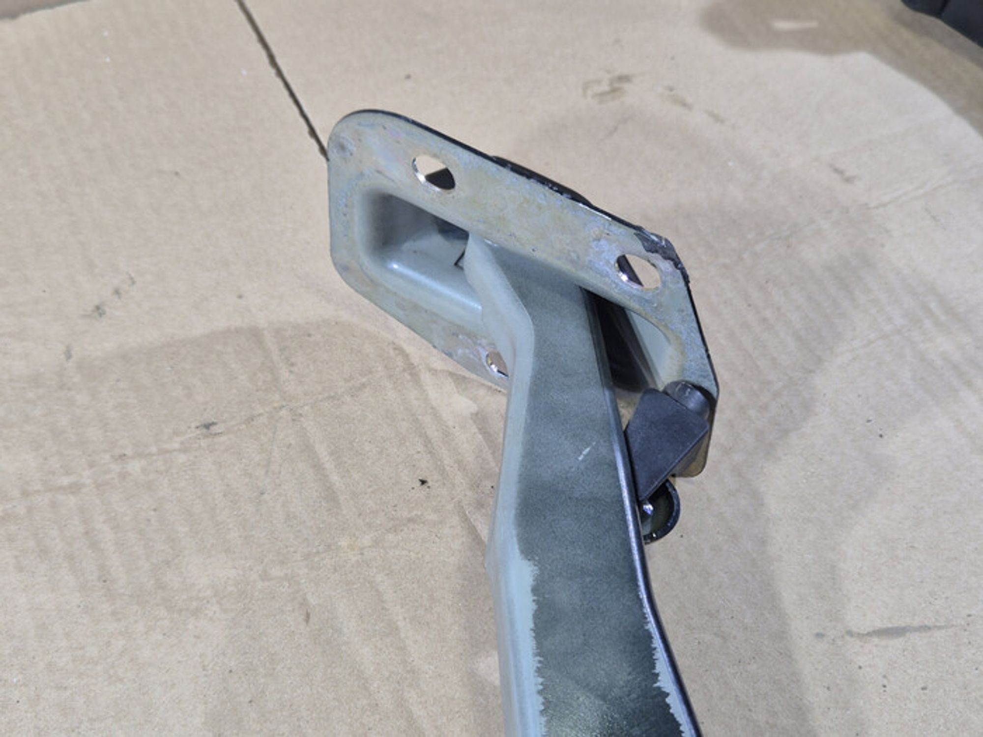 https://ycs.partsauto.market/partsauto-images/thmbs/78ee0fb3787e2dce013ed29fc8a1120c/e05cba3c5610c2c5651583e33b7b40fd/2988cbf86d02e539d1ed17e48524c7c9.jpg