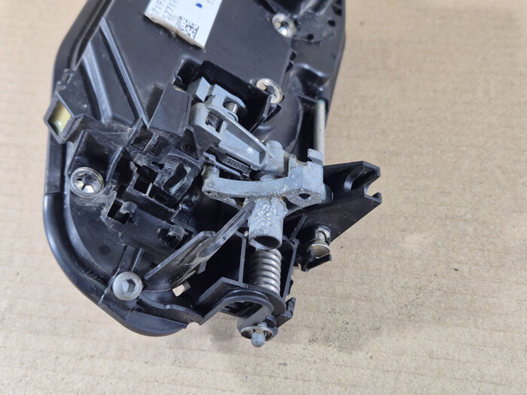 https://ycs.partsauto.market/partsauto-images/thmbs/78ee0fb3787e2dce013ed29fc8a1120c/e05ebf4e2e3766371b47a5f2c9fe0a43/983495828e46f61de5e119ff6fc81dec.jpg