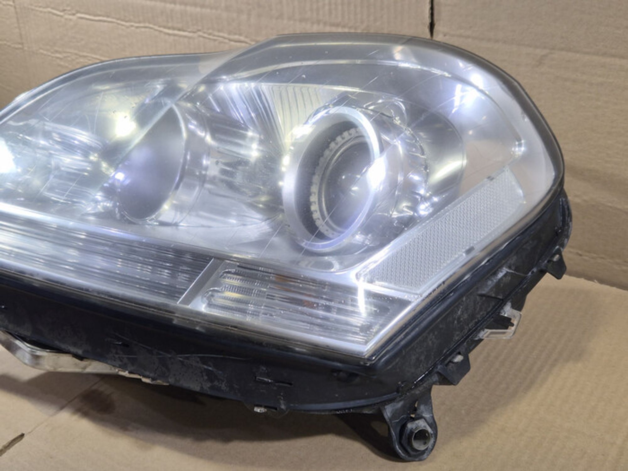 https://ycs.partsauto.market/partsauto-images/thmbs/78ee0fb3787e2dce013ed29fc8a1120c/e12ae791945479d080ae62d3c6bff0a5/189cc2413208c94a06436680e8e5c890.jpg
