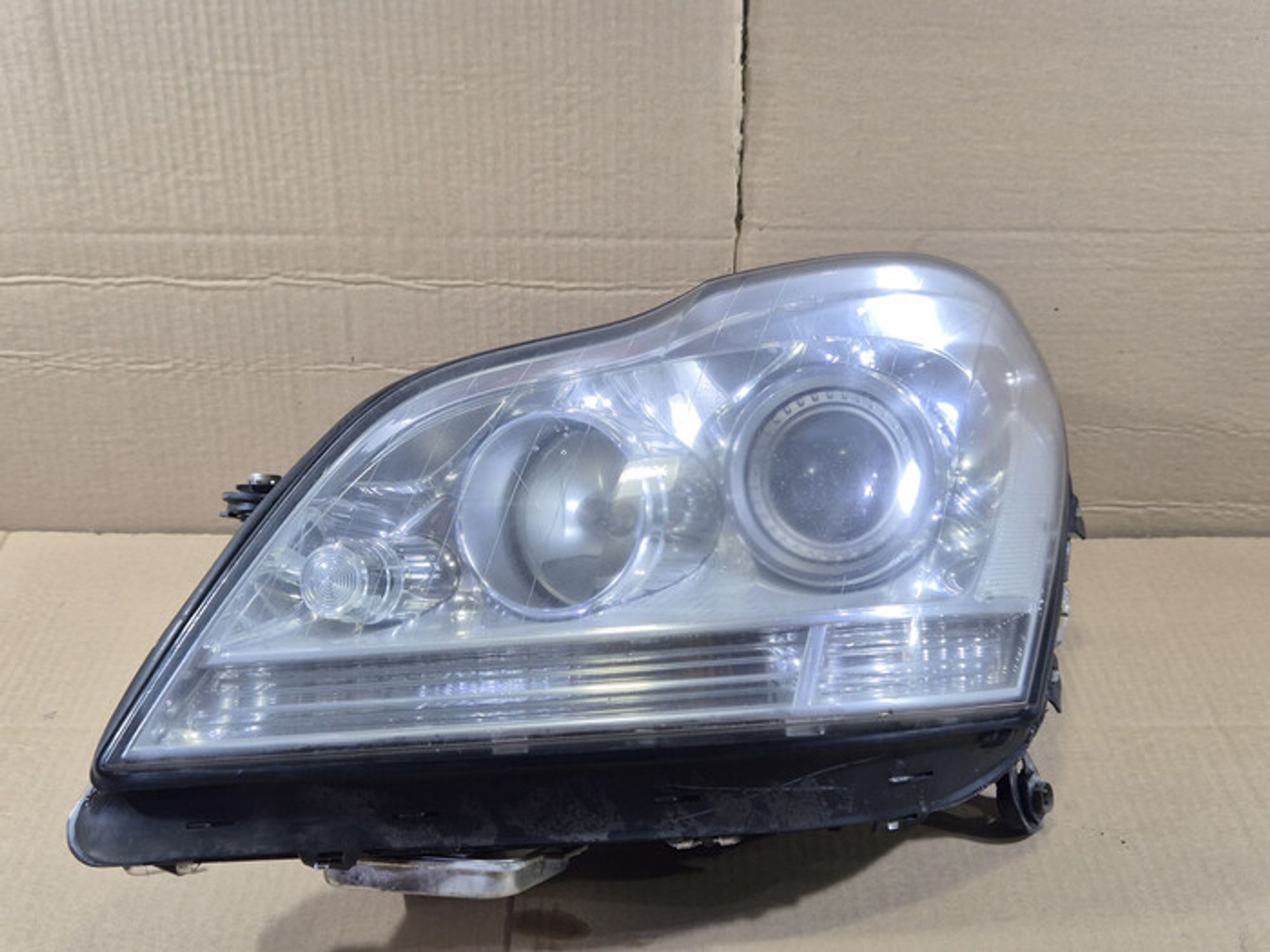 https://ycs.partsauto.market/partsauto-images/thmbs/78ee0fb3787e2dce013ed29fc8a1120c/e12ae791945479d080ae62d3c6bff0a5/572f002cd958183e104acb9840d78833.jpg