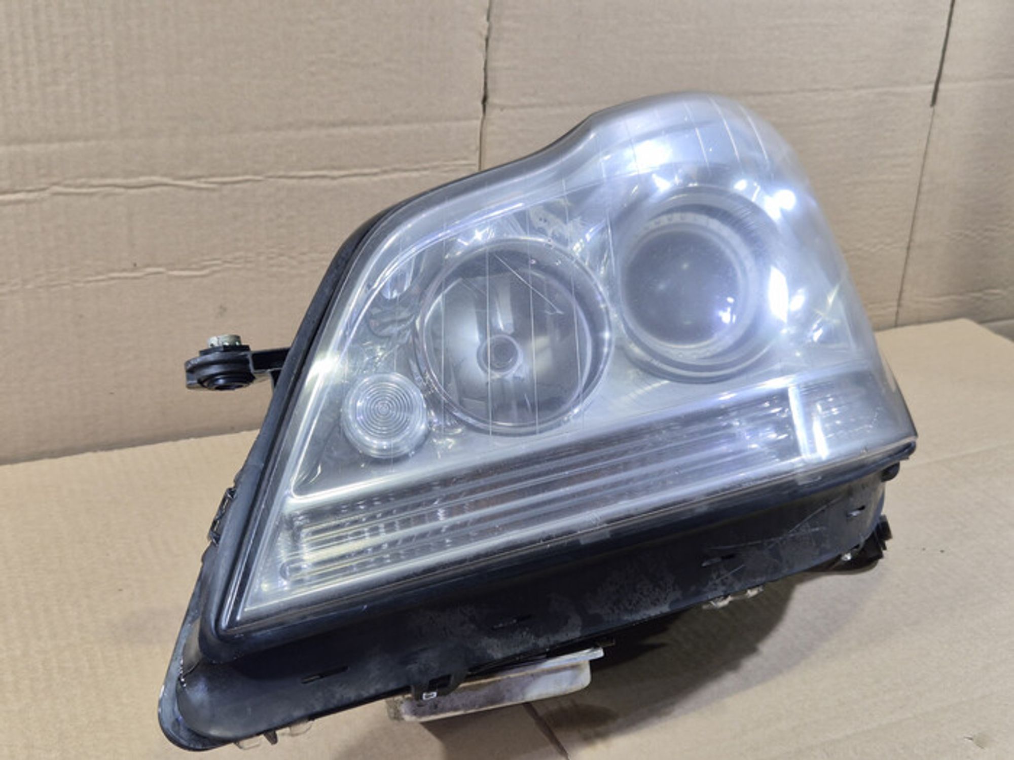 https://ycs.partsauto.market/partsauto-images/thmbs/78ee0fb3787e2dce013ed29fc8a1120c/e12ae791945479d080ae62d3c6bff0a5/9fec208dddd1b6d1199ee2ef7f9a9d13.jpg