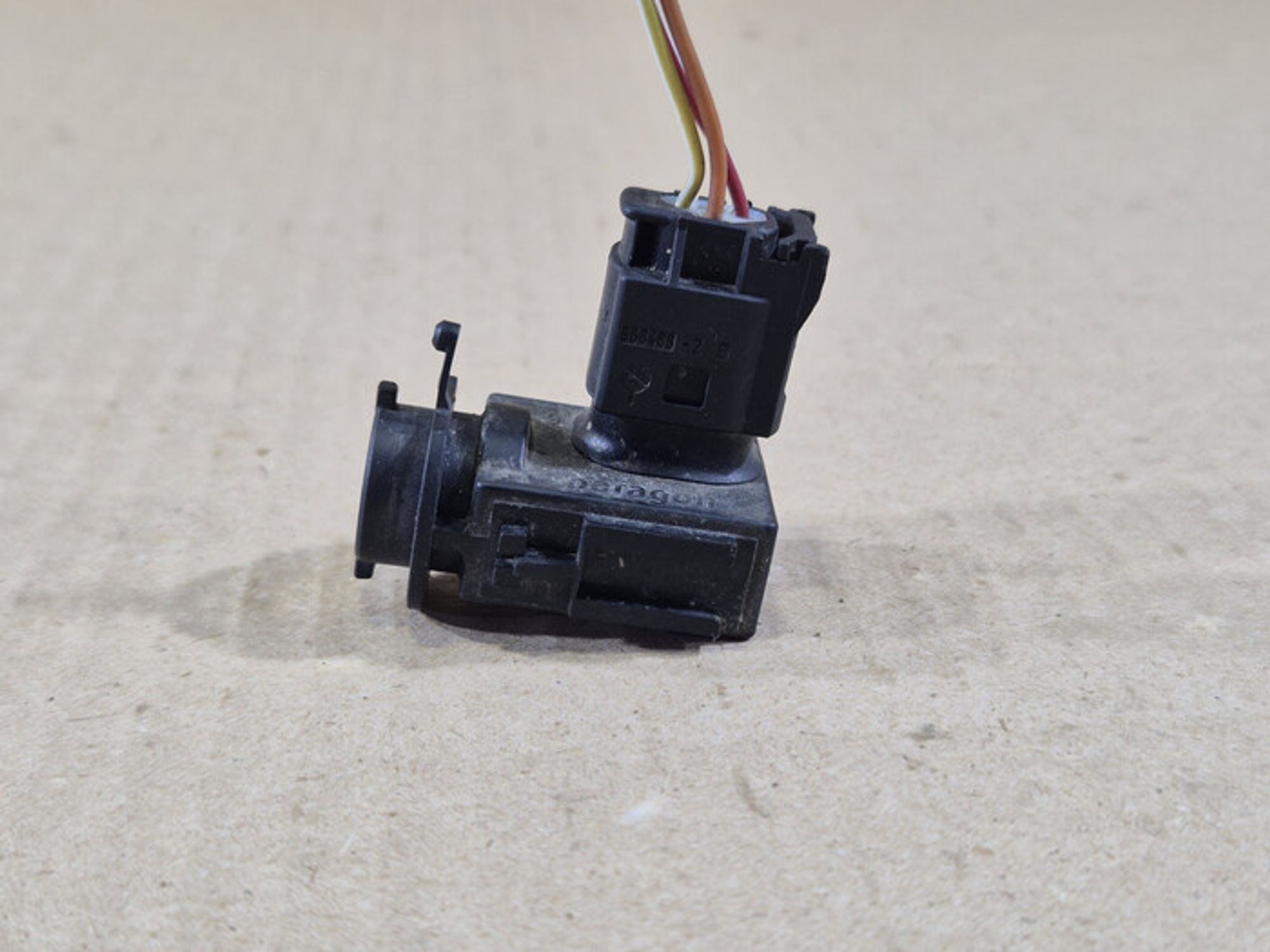 https://ycs.partsauto.market/partsauto-images/thmbs/78ee0fb3787e2dce013ed29fc8a1120c/e30f3f5332cff8d69ba98d84201a5833/5b36138db2d4849e94e2bc652c5c3fa3.jpg