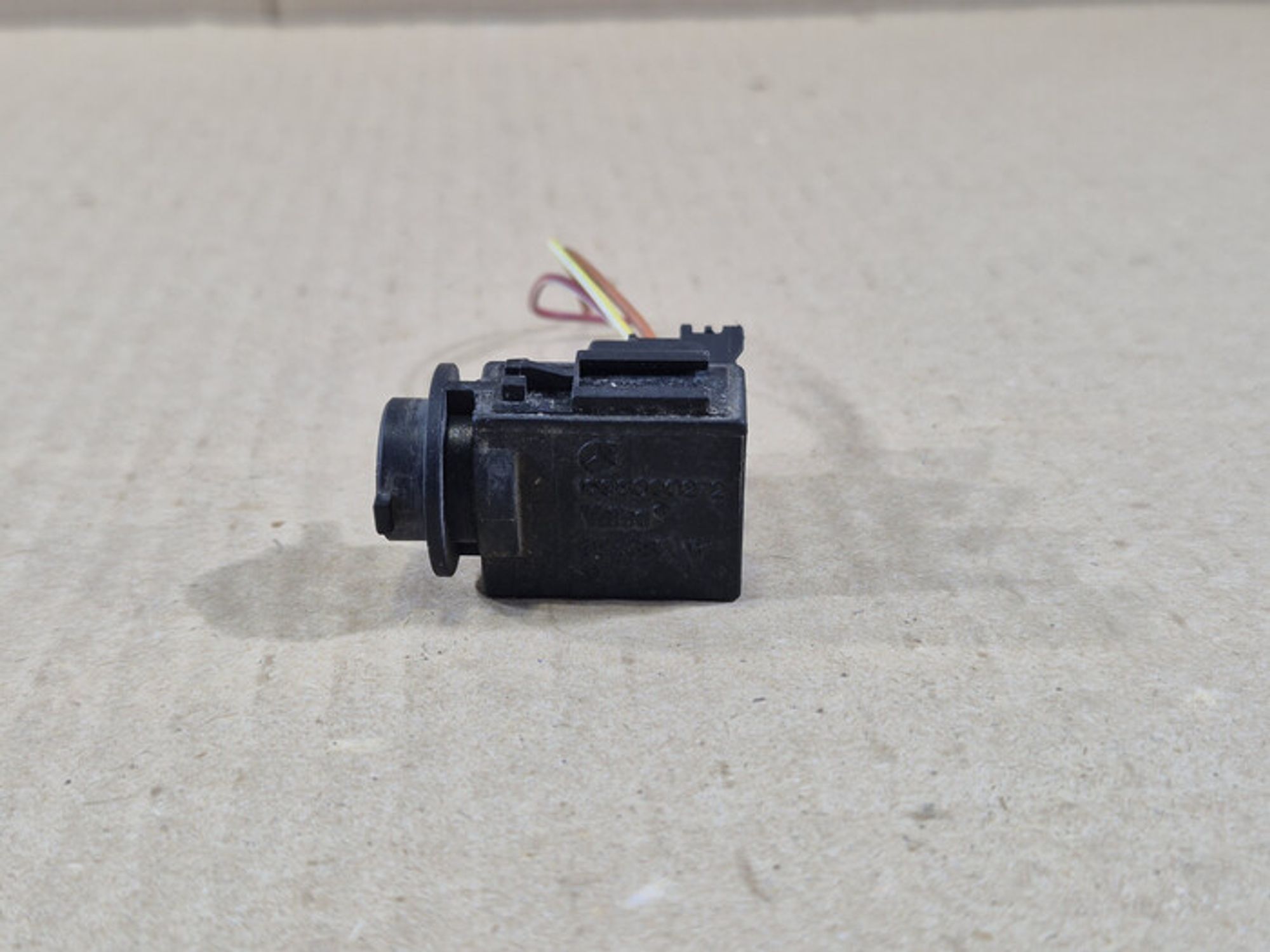 https://ycs.partsauto.market/partsauto-images/thmbs/78ee0fb3787e2dce013ed29fc8a1120c/e30f3f5332cff8d69ba98d84201a5833/b82a126d3d6173a76d78829b0630d6f9.jpg