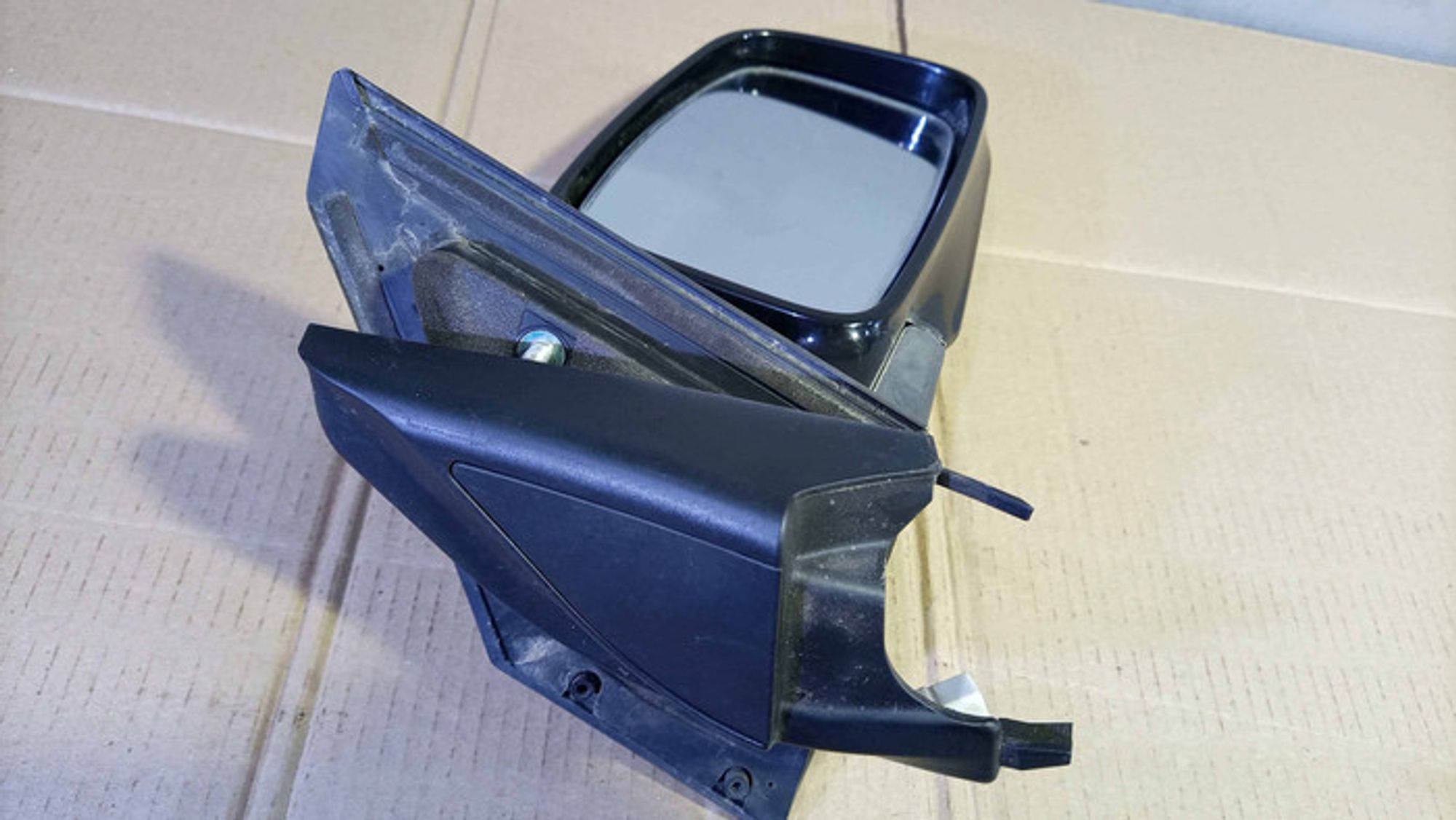 https://ycs.partsauto.market/partsauto-images/thmbs/78ee0fb3787e2dce013ed29fc8a1120c/e4df452057cf1ac3f3f915c4003efaa2/2eddf7c5af874c15541783240854a6e0.jpg