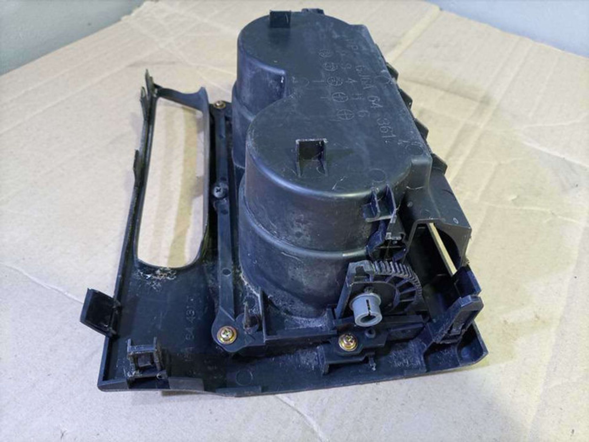 https://ycs.partsauto.market/partsauto-images/thmbs/78ee0fb3787e2dce013ed29fc8a1120c/e5363432fff125fe33388c7b6185730b/decfa791533a1c330ded4563cd67097f.jpg