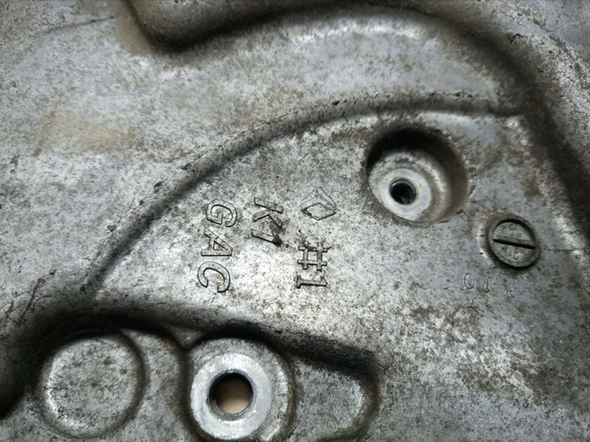 https://ycs.partsauto.market/partsauto-images/thmbs/78ee0fb3787e2dce013ed29fc8a1120c/e5b8fe12dd29a4fa21f45a3bd351e05f/33ba7493d5dbde5d9be34a77e1851e36.jpg