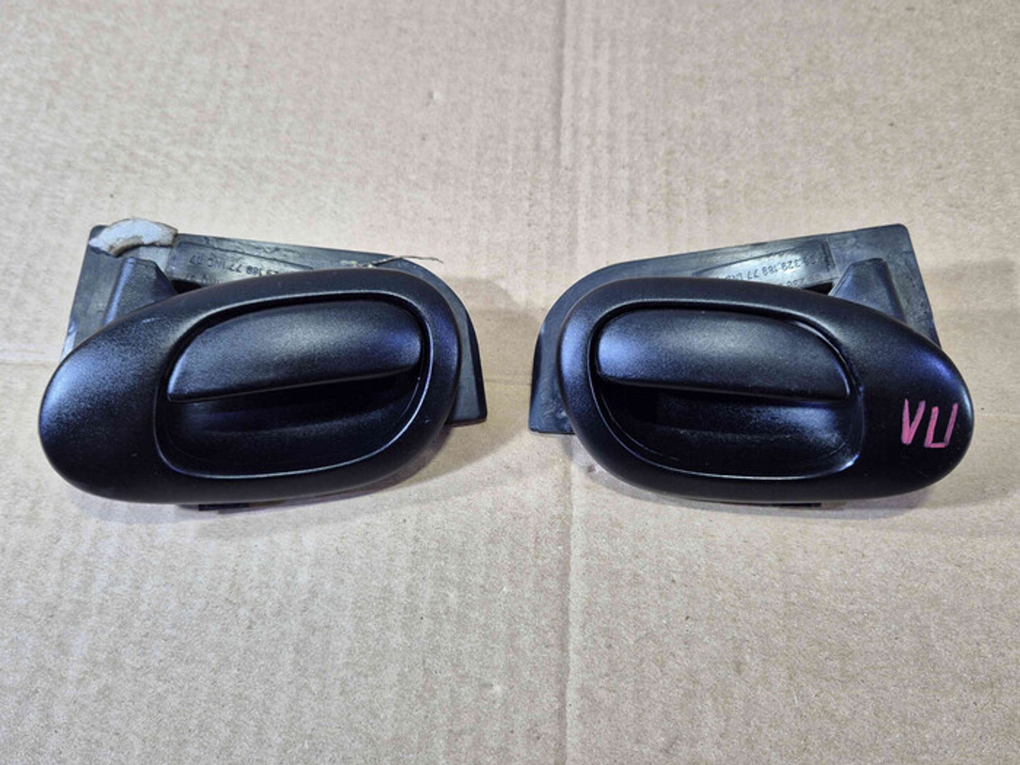 https://ycs.partsauto.market/partsauto-images/thmbs/78ee0fb3787e2dce013ed29fc8a1120c/e7c014e95d5c5e636b473f6d702147f4/c09d485cc3ed9e322bce9c504e3f12f5.jpg