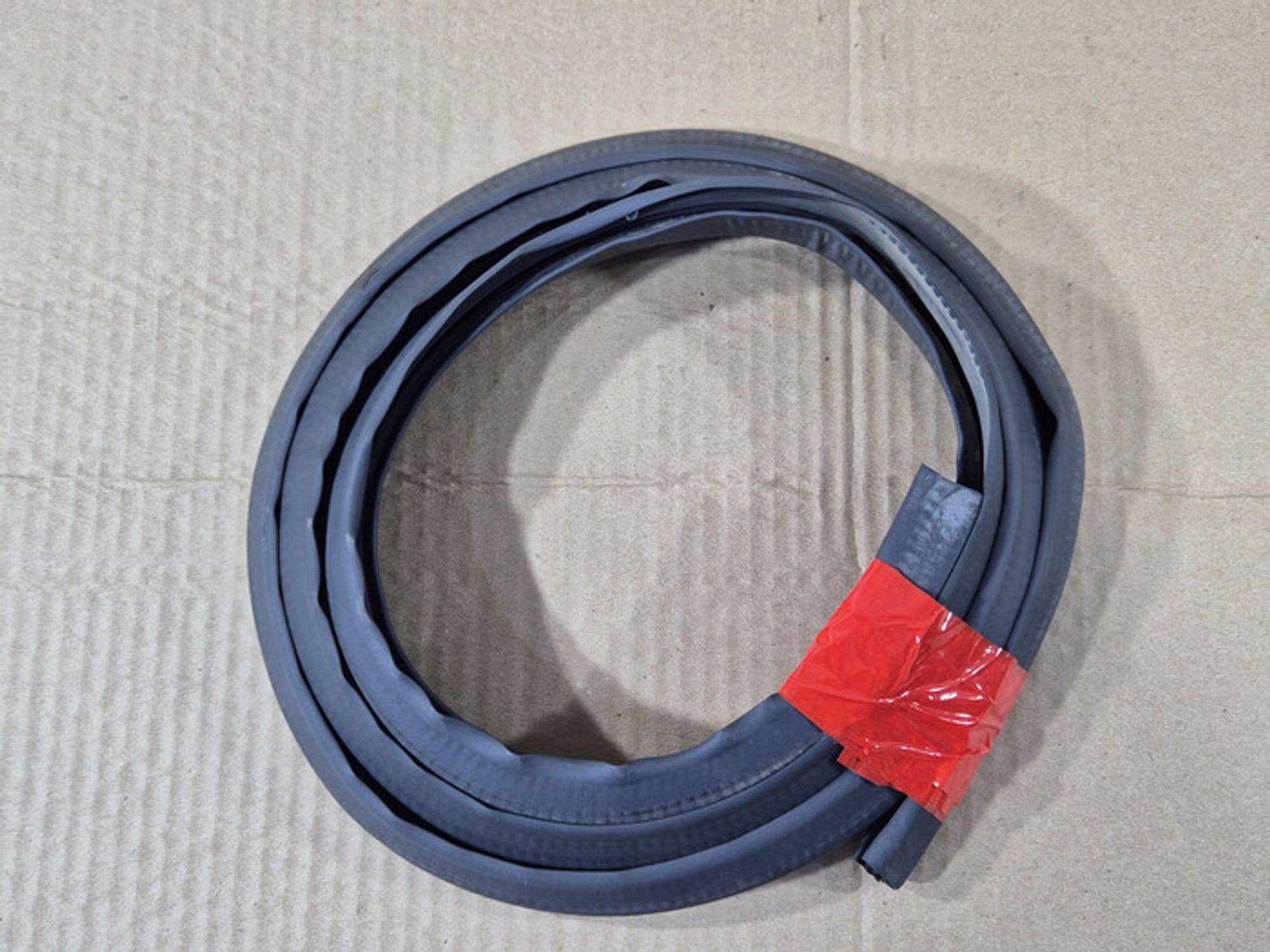https://ycs.partsauto.market/partsauto-images/thmbs/78ee0fb3787e2dce013ed29fc8a1120c/ea98bd8004c820ac90f77c9032172109/25f9d35c99a13c2cf866ab5f1cc662b9.jpg