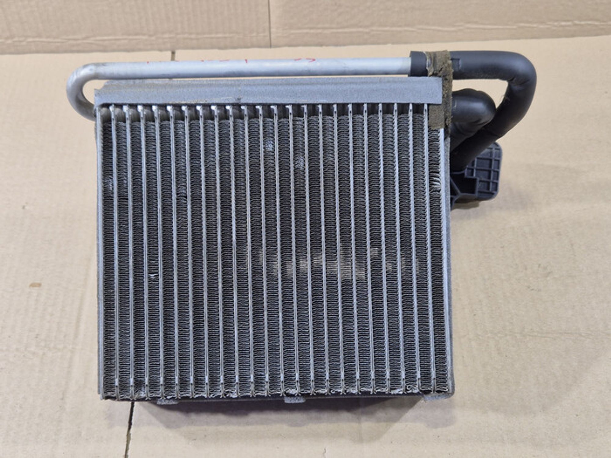 https://ycs.partsauto.market/partsauto-images/thmbs/78ee0fb3787e2dce013ed29fc8a1120c/ea9da3f2feacf043221b83113aa243de/6bca392dfd528aceb5182cb808038584.jpg
