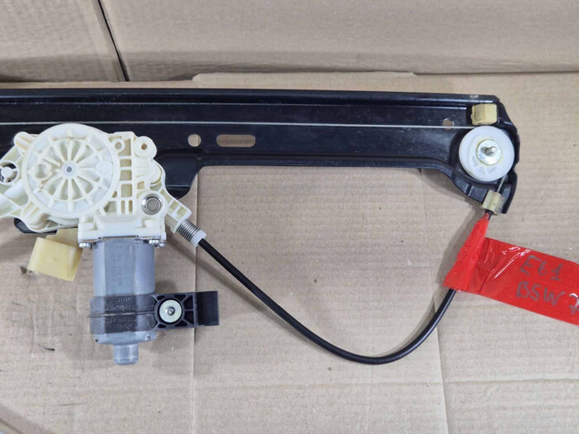https://ycs.partsauto.market/partsauto-images/thmbs/78ee0fb3787e2dce013ed29fc8a1120c/ec7f029ec38fe03363128855835773c1/bad08875427075f81df573f5314e775d.jpg