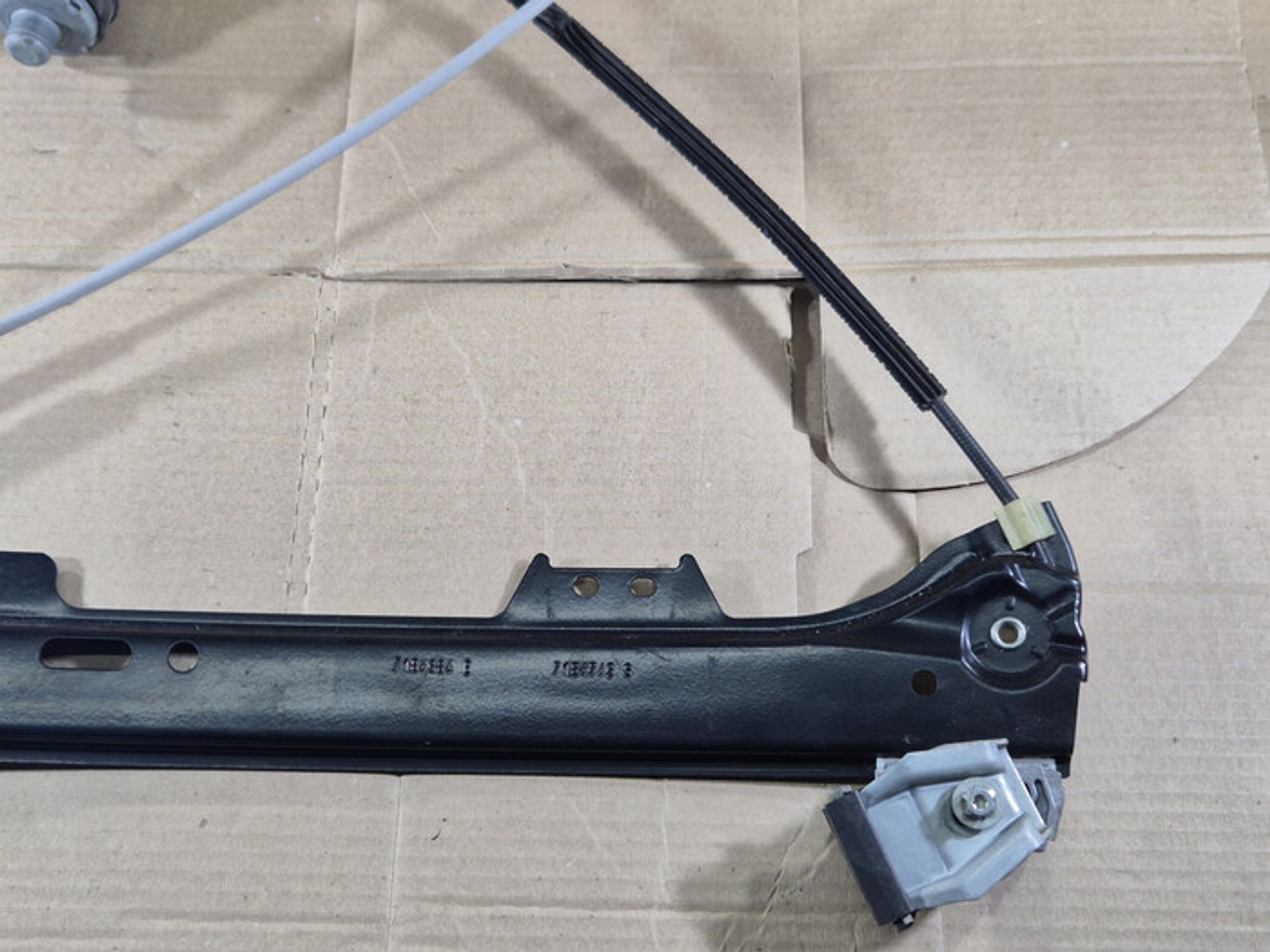 https://ycs.partsauto.market/partsauto-images/thmbs/78ee0fb3787e2dce013ed29fc8a1120c/ec7f029ec38fe03363128855835773c1/f19387804ec44e458bbe2e9164872388.jpg