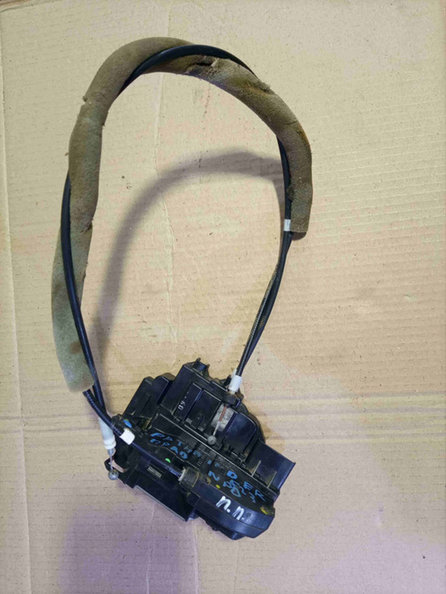 https://ycs.partsauto.market/partsauto-images/thmbs/78ee0fb3787e2dce013ed29fc8a1120c/eedbd4e3e15c943fee051f2be7059e44/0c4f122b4961beb82036e0edbb1bffbc.jpg