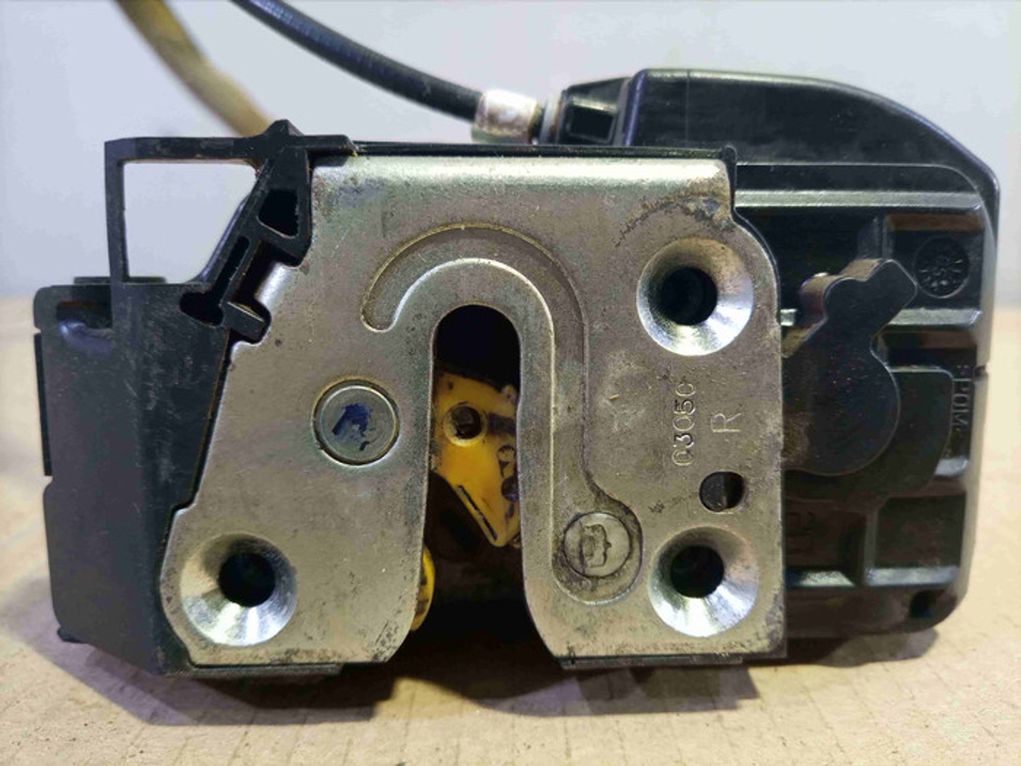 https://ycs.partsauto.market/partsauto-images/thmbs/78ee0fb3787e2dce013ed29fc8a1120c/eedbd4e3e15c943fee051f2be7059e44/17a5485c8b7cd7bb98e30f5b54579540.jpg