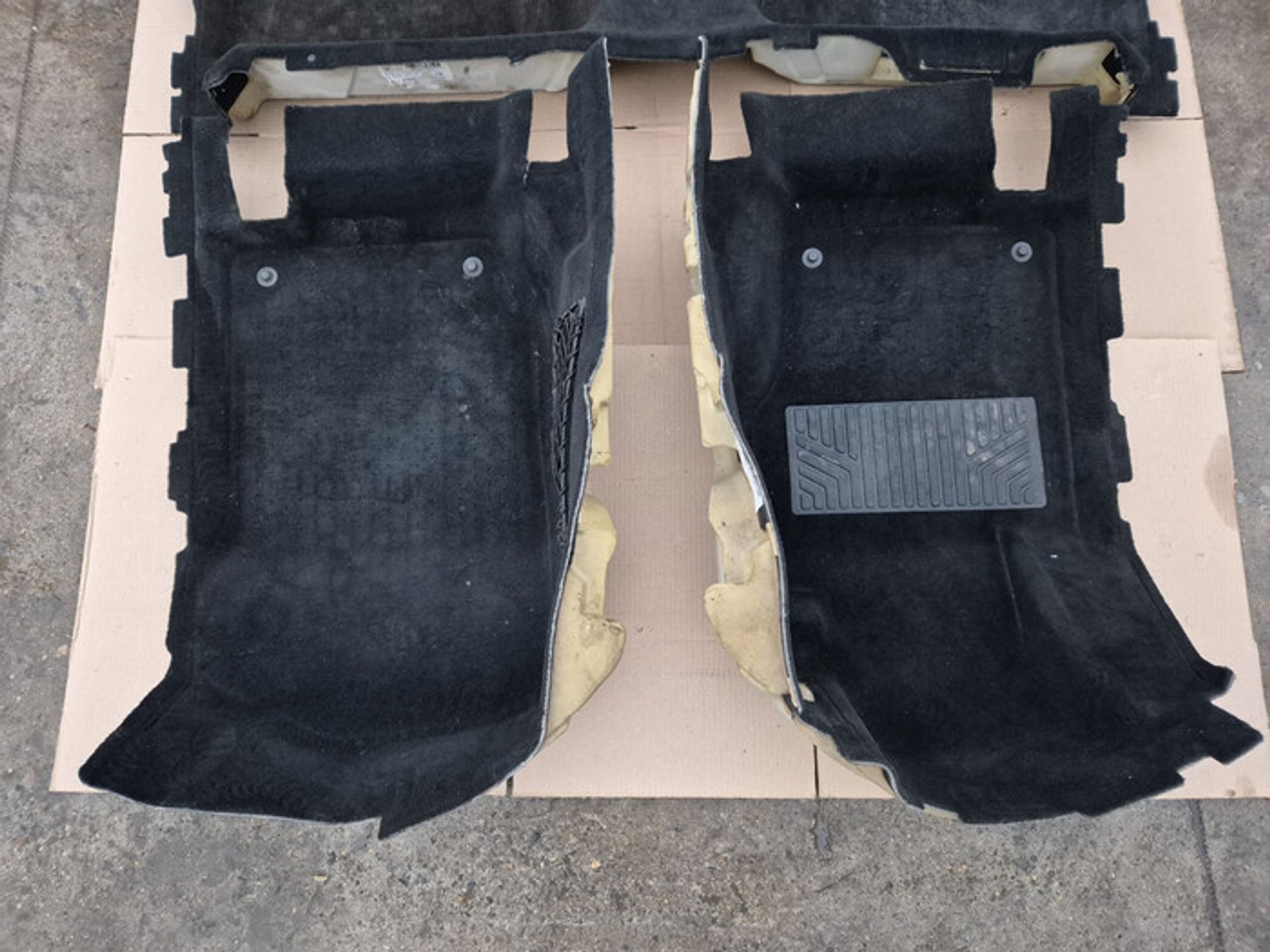 https://ycs.partsauto.market/partsauto-images/thmbs/78ee0fb3787e2dce013ed29fc8a1120c/ef2fbde333ec69c348145546493baeb4/421497241c9c5579ba10386d0790b166.jpg