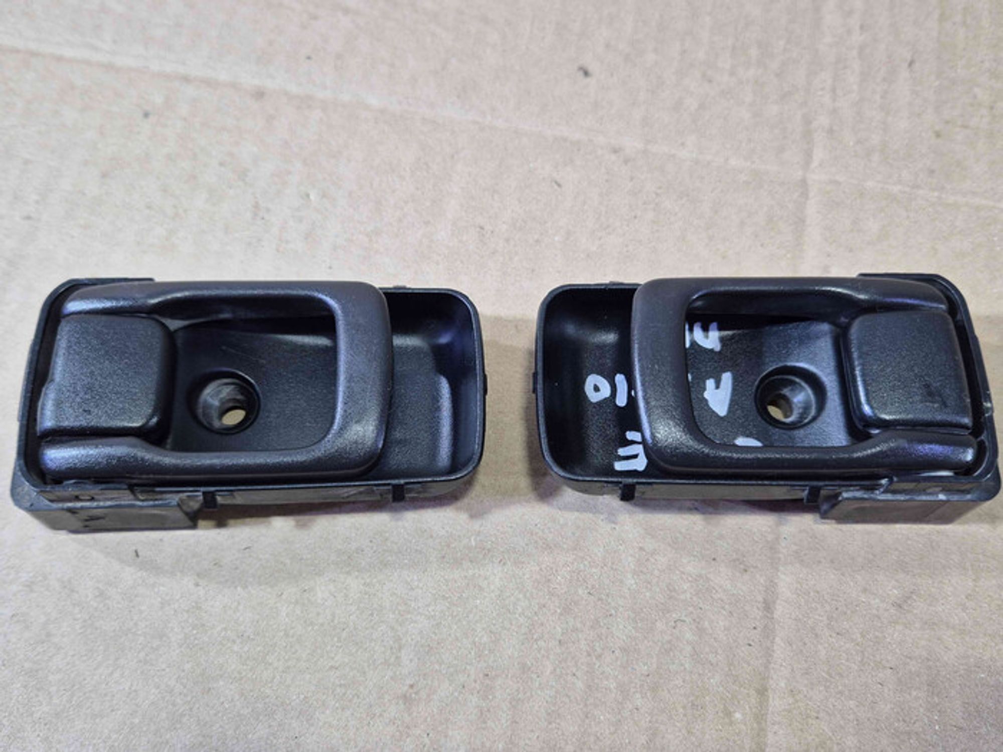 https://ycs.partsauto.market/partsauto-images/thmbs/78ee0fb3787e2dce013ed29fc8a1120c/ef43e1f01dda50b2081b1d1f411c197c/76f287a846f8f9bca3e3c2c4b0bb002f.jpg