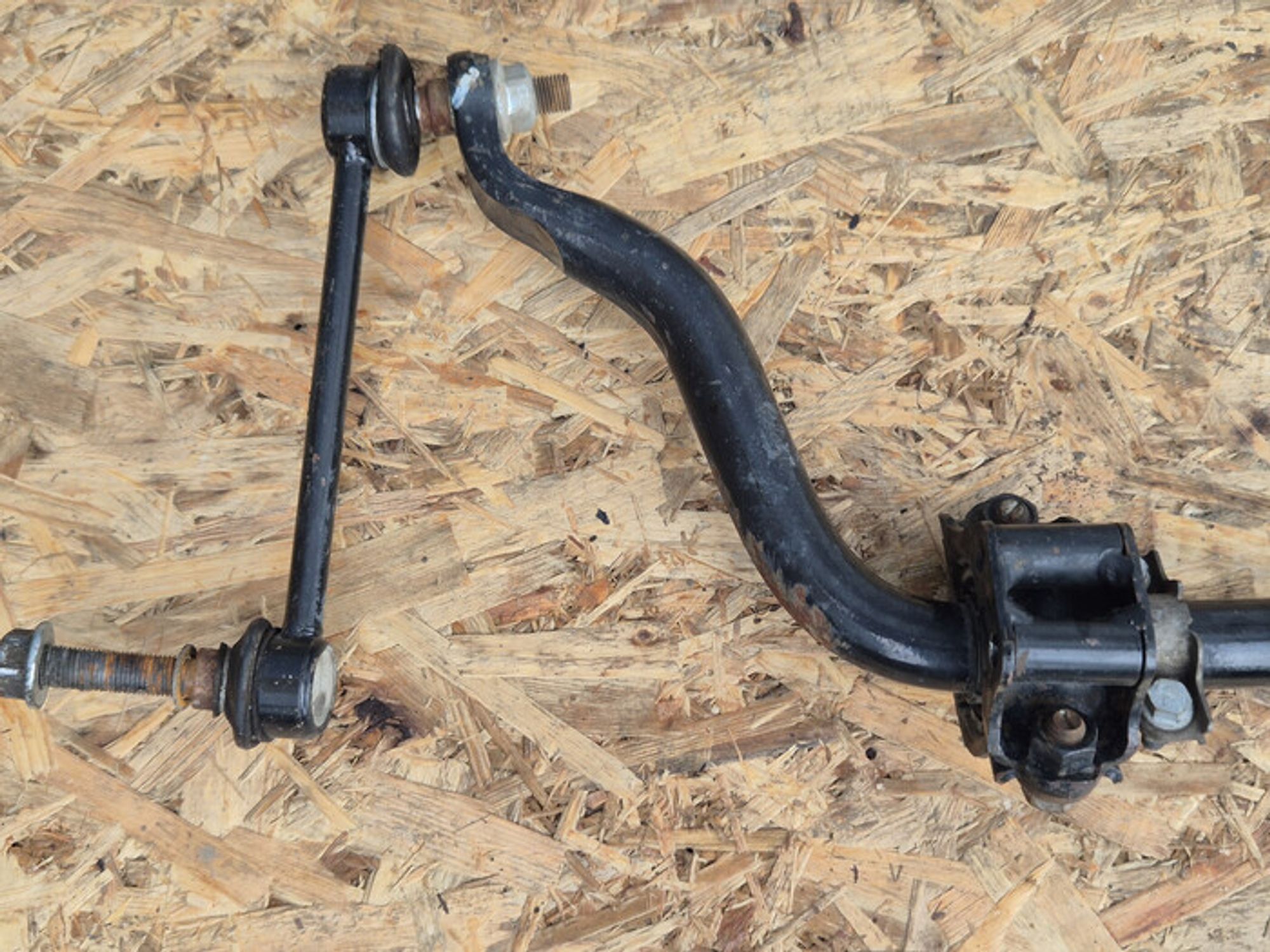 https://ycs.partsauto.market/partsauto-images/thmbs/78ee0fb3787e2dce013ed29fc8a1120c/efe1c9f1bc8863de75b8cbbec867f171/e713bb461ccd004ddb247a8bc386c830.jpg
