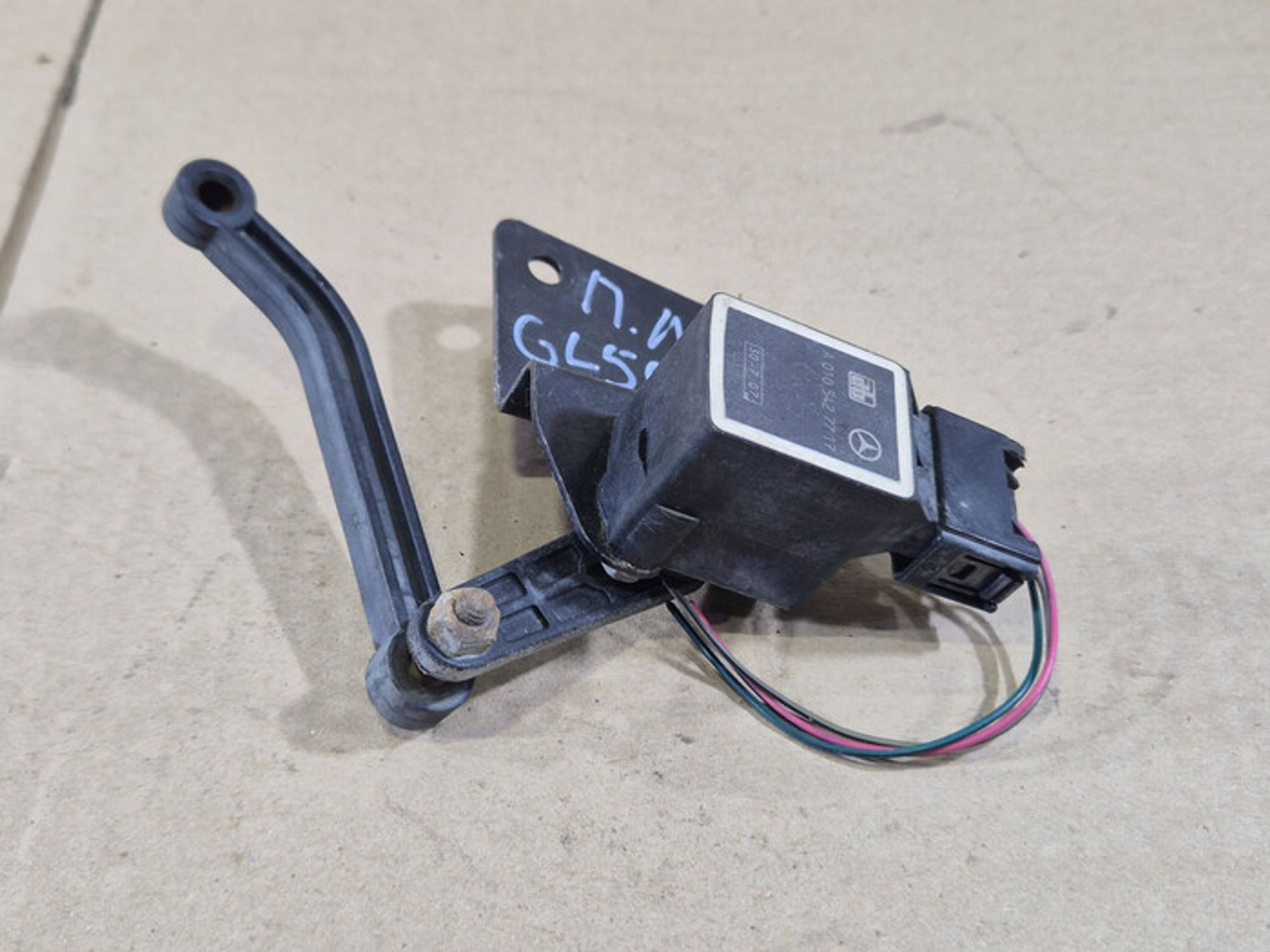 https://ycs.partsauto.market/partsauto-images/thmbs/78ee0fb3787e2dce013ed29fc8a1120c/f09c1d7c7f0317298d7dcf0ef7dd867e/153c07250c2c99895cb5bae061dca252.jpg