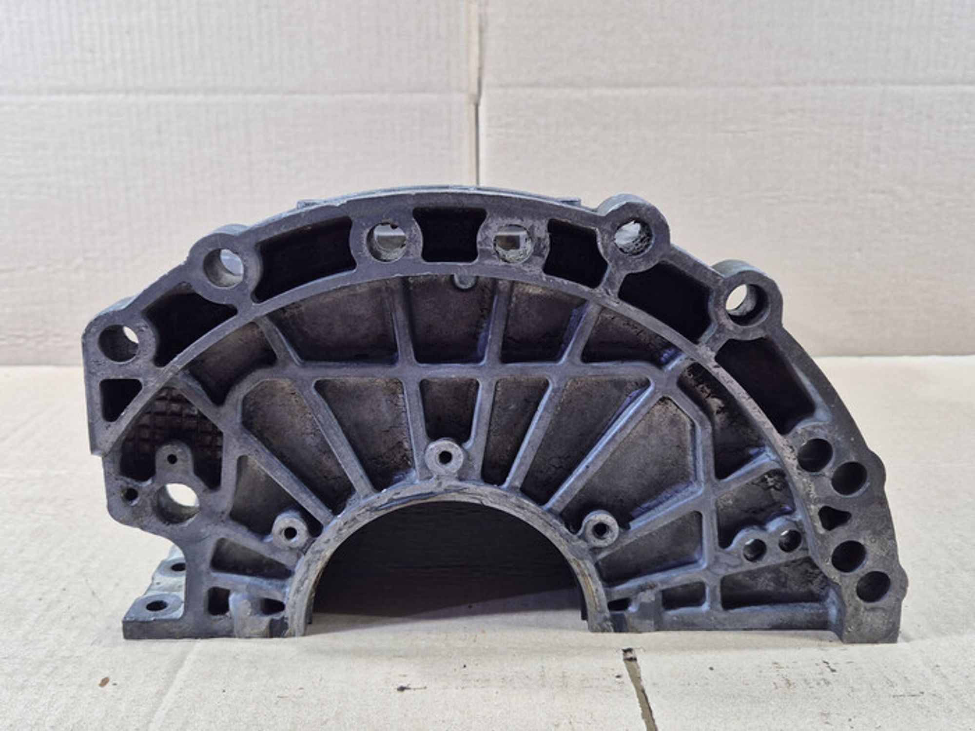 https://ycs.partsauto.market/partsauto-images/thmbs/78ee0fb3787e2dce013ed29fc8a1120c/f17aaed903b895d7426e7c6a8e4a75ee/1c1708b716f1b175ec9b1d86418b158a.jpg