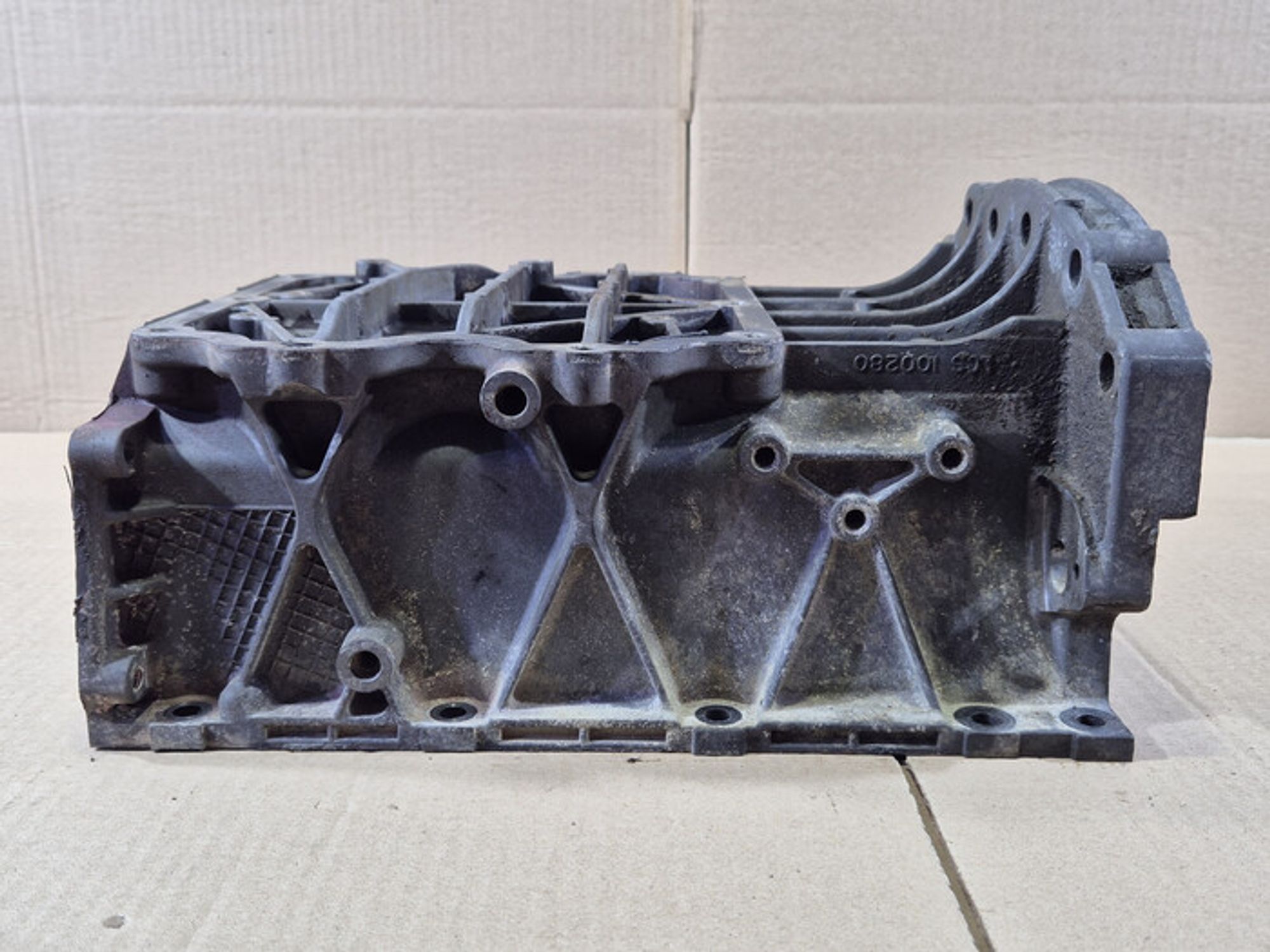 https://ycs.partsauto.market/partsauto-images/thmbs/78ee0fb3787e2dce013ed29fc8a1120c/f17aaed903b895d7426e7c6a8e4a75ee/2b6940e5f69c4c19430172393d0deddc.jpg