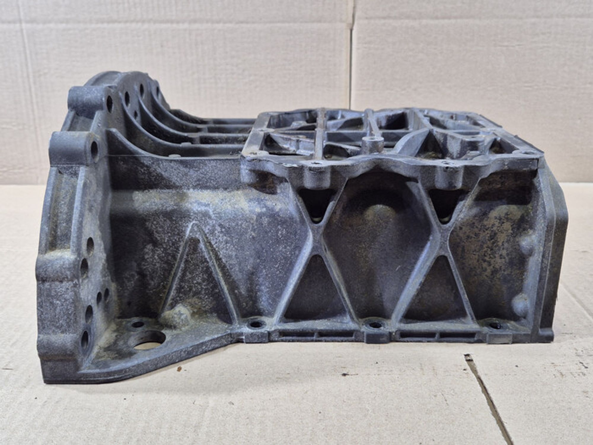 https://ycs.partsauto.market/partsauto-images/thmbs/78ee0fb3787e2dce013ed29fc8a1120c/f17aaed903b895d7426e7c6a8e4a75ee/ac351a11706dcab36698d06e5c7f8c31.jpg