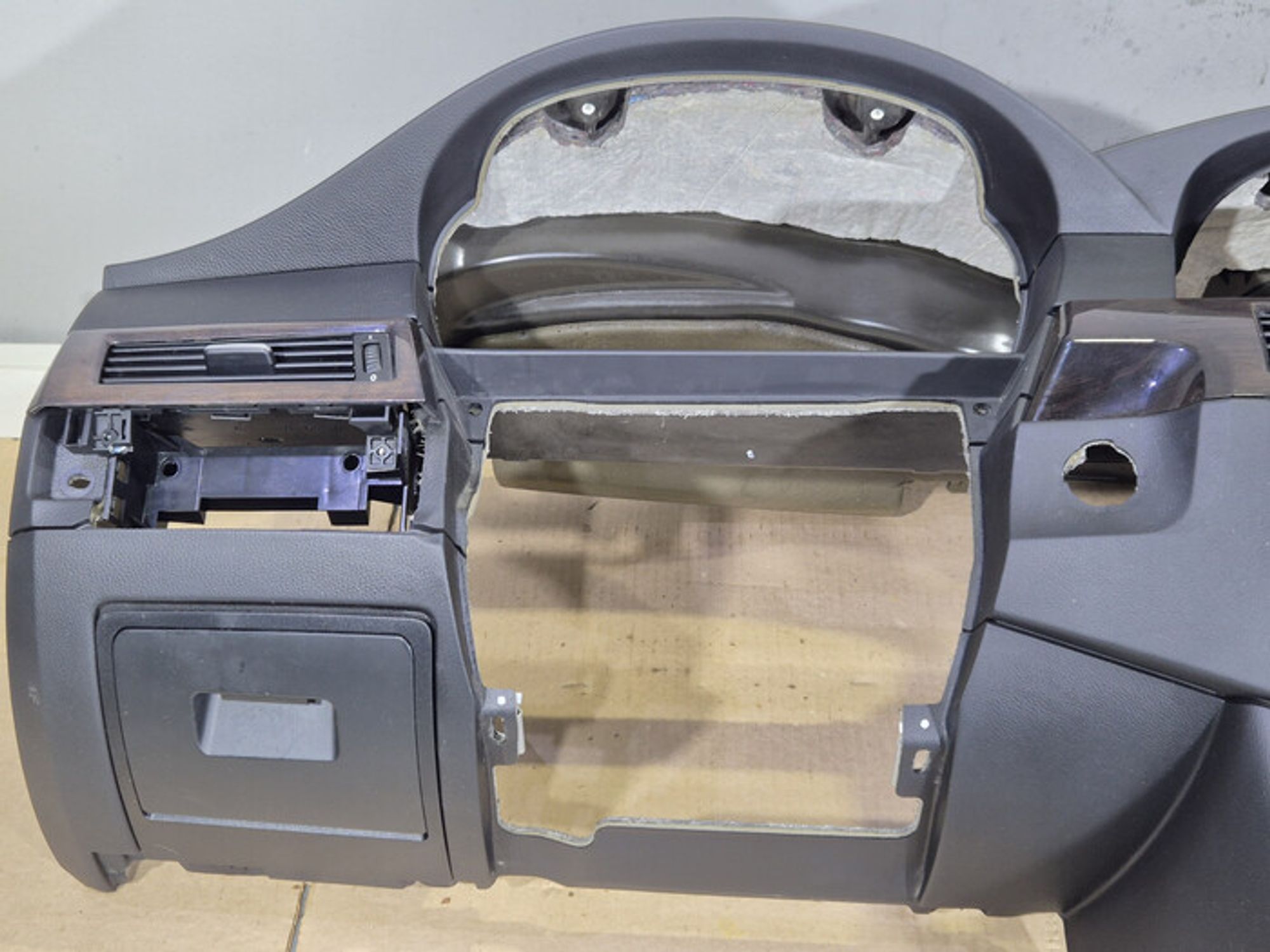 https://ycs.partsauto.market/partsauto-images/thmbs/78ee0fb3787e2dce013ed29fc8a1120c/f34bbcacfd17e6e7a52921808161b69a/169f65c176ac8d37986428614f24f9db.jpg
