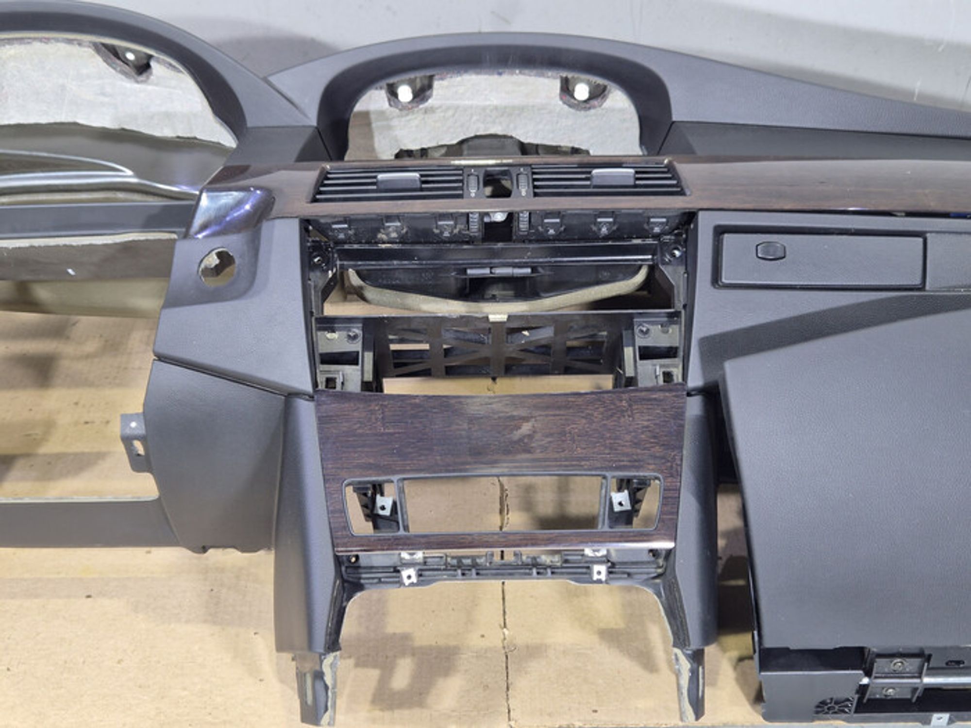 https://ycs.partsauto.market/partsauto-images/thmbs/78ee0fb3787e2dce013ed29fc8a1120c/f34bbcacfd17e6e7a52921808161b69a/c64366779c534927dd359adabd2a7856.jpg