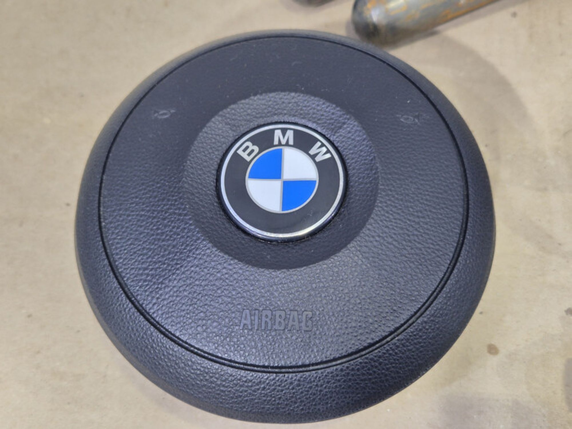 https://ycs.partsauto.market/partsauto-images/thmbs/78ee0fb3787e2dce013ed29fc8a1120c/f34bbcacfd17e6e7a52921808161b69a/e1e47b9be94dd3bd069421593826c23a.jpg