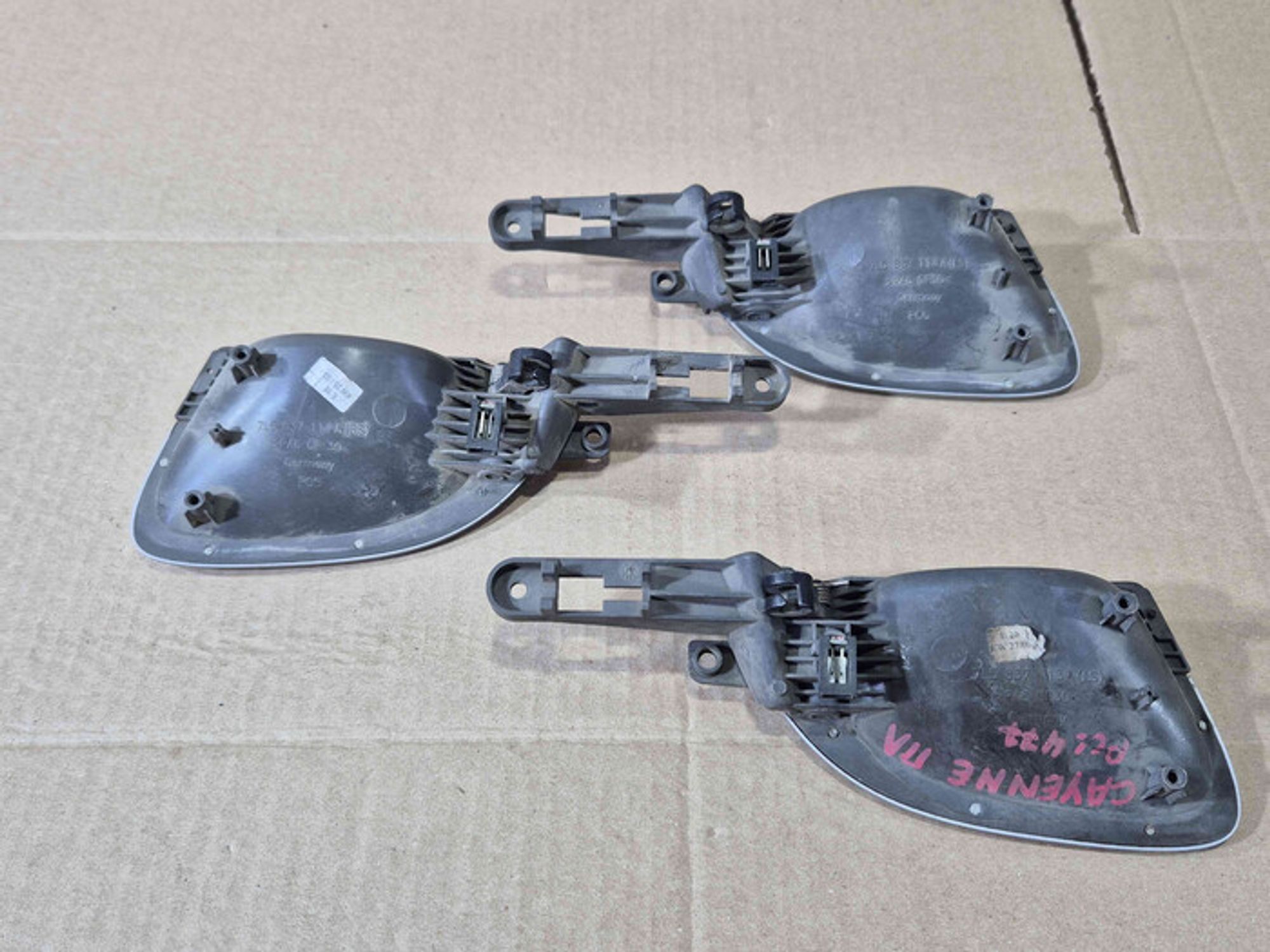 https://ycs.partsauto.market/partsauto-images/thmbs/78ee0fb3787e2dce013ed29fc8a1120c/f3897cbce3ca2a76bf38af2bb2d2e9bb/631348009d36b6b0f07b86623ce13c4d.jpg
