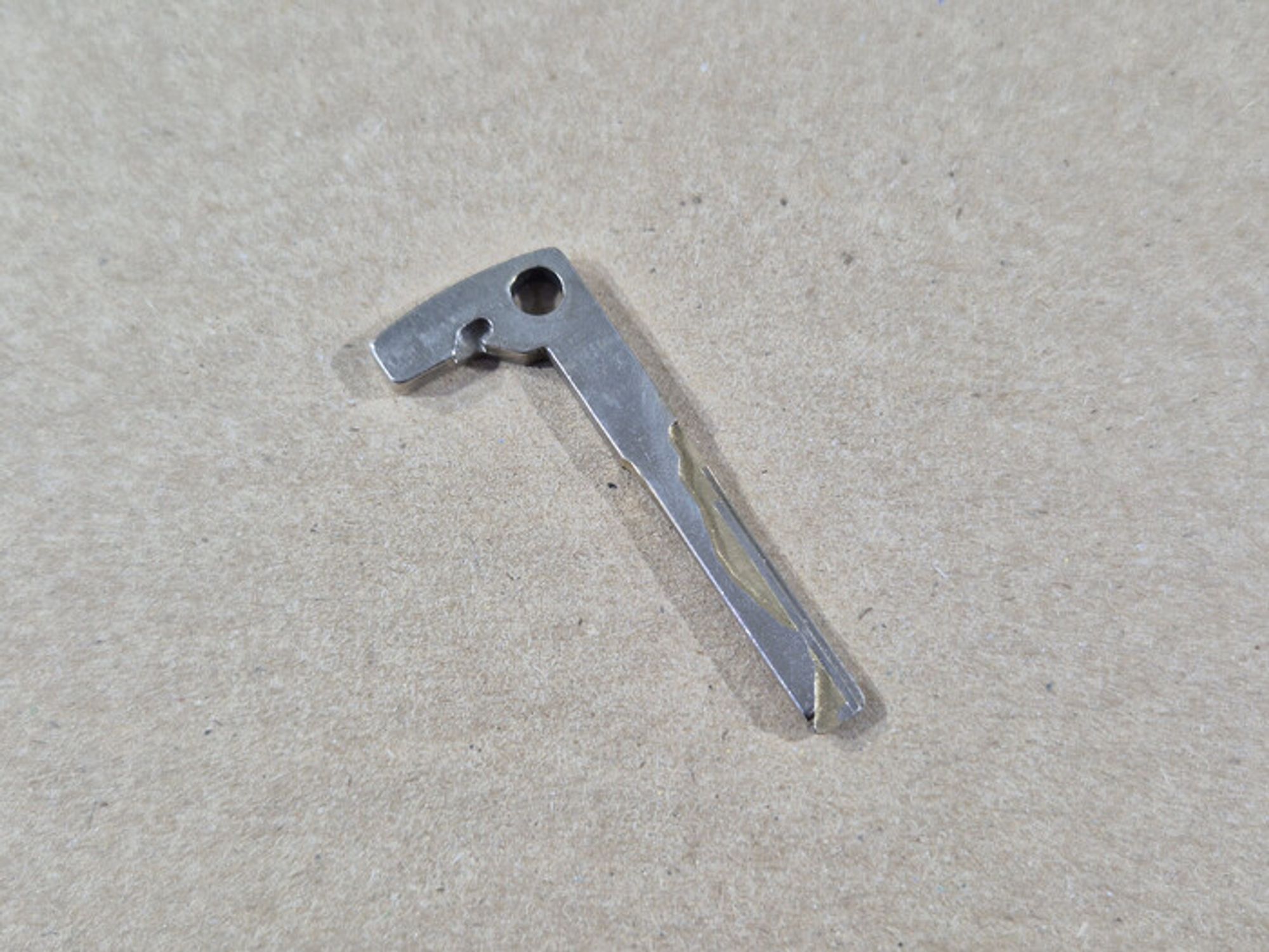 https://ycs.partsauto.market/partsauto-images/thmbs/78ee0fb3787e2dce013ed29fc8a1120c/f51949bc3339b16cabb415336652ad3e/f7f020ce59749cefe0db321832263de7.jpg