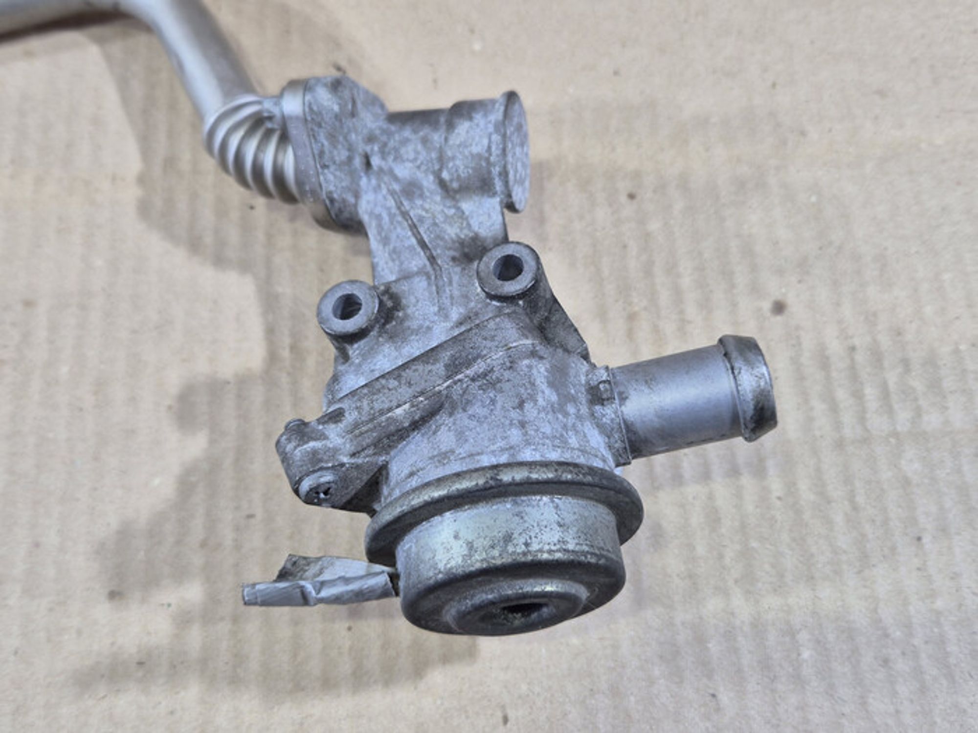 https://ycs.partsauto.market/partsauto-images/thmbs/78ee0fb3787e2dce013ed29fc8a1120c/f5d16896fd05edb7187eae9c6ad2cc23/06288ba1a3fb06646628d21e6b58d264.jpg