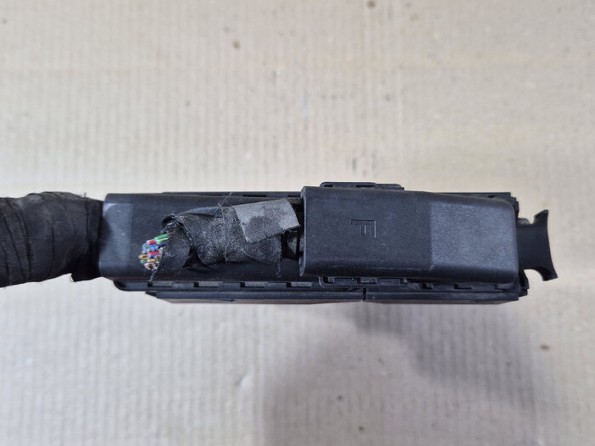 https://ycs.partsauto.market/partsauto-images/thmbs/78ee0fb3787e2dce013ed29fc8a1120c/f789fa639eda3c84e0db7fd890af2317/86b1b5fdb8aca7ac1aa770e685db24a3.jpg
