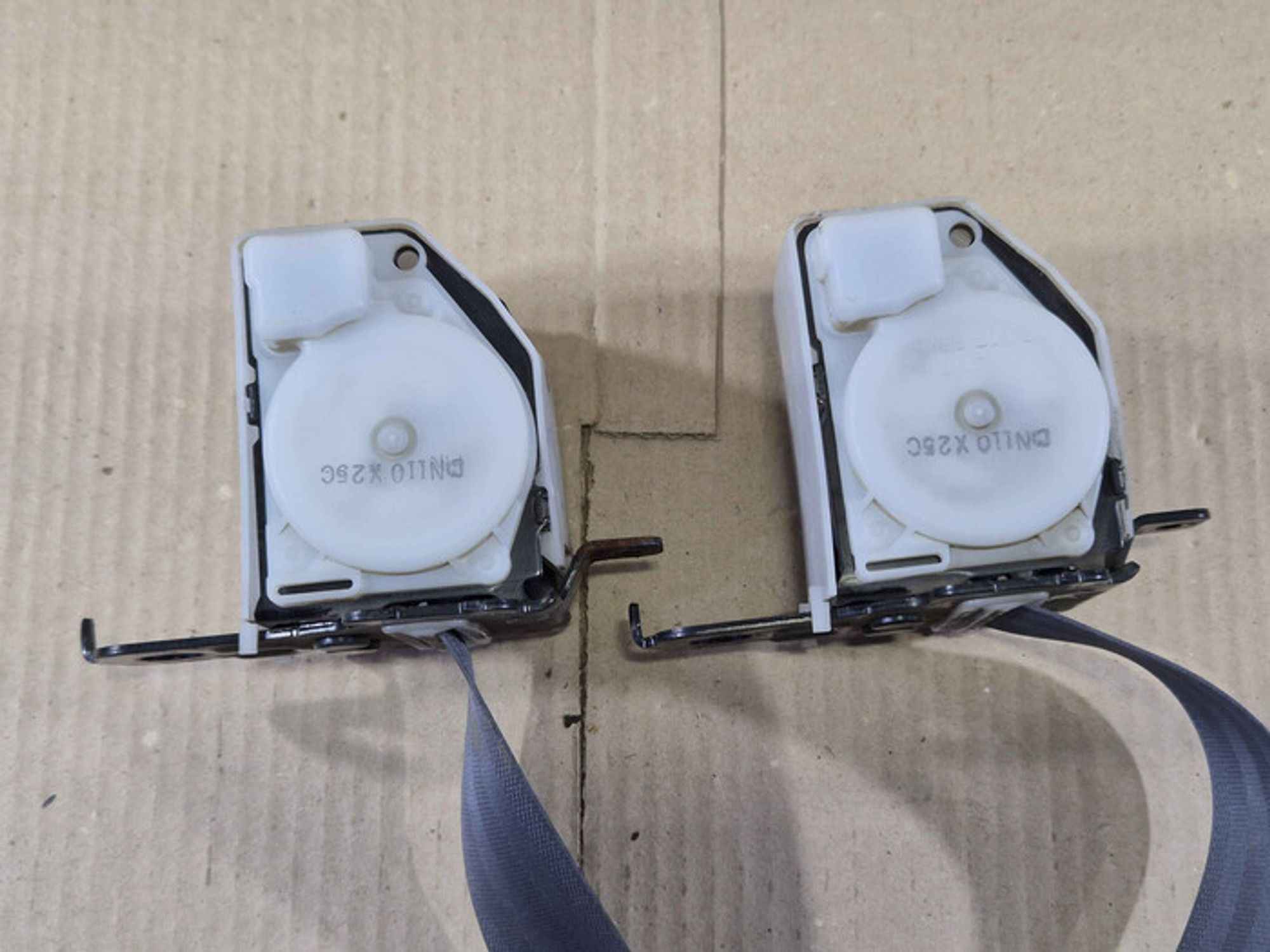 https://ycs.partsauto.market/partsauto-images/thmbs/78ee0fb3787e2dce013ed29fc8a1120c/f7dd7d3137c80a3f1e0e01bcf8e8dc6e/cd35a9098d075c091806bd46e41c4fa6.jpg