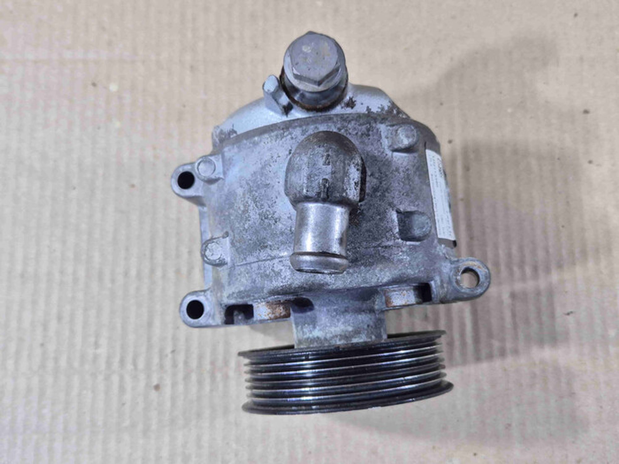 https://ycs.partsauto.market/partsauto-images/thmbs/78ee0fb3787e2dce013ed29fc8a1120c/f842ab59309806120bcec63cf82b9645/5f6f3e2213a48df1dc648686f7b8e429.jpg