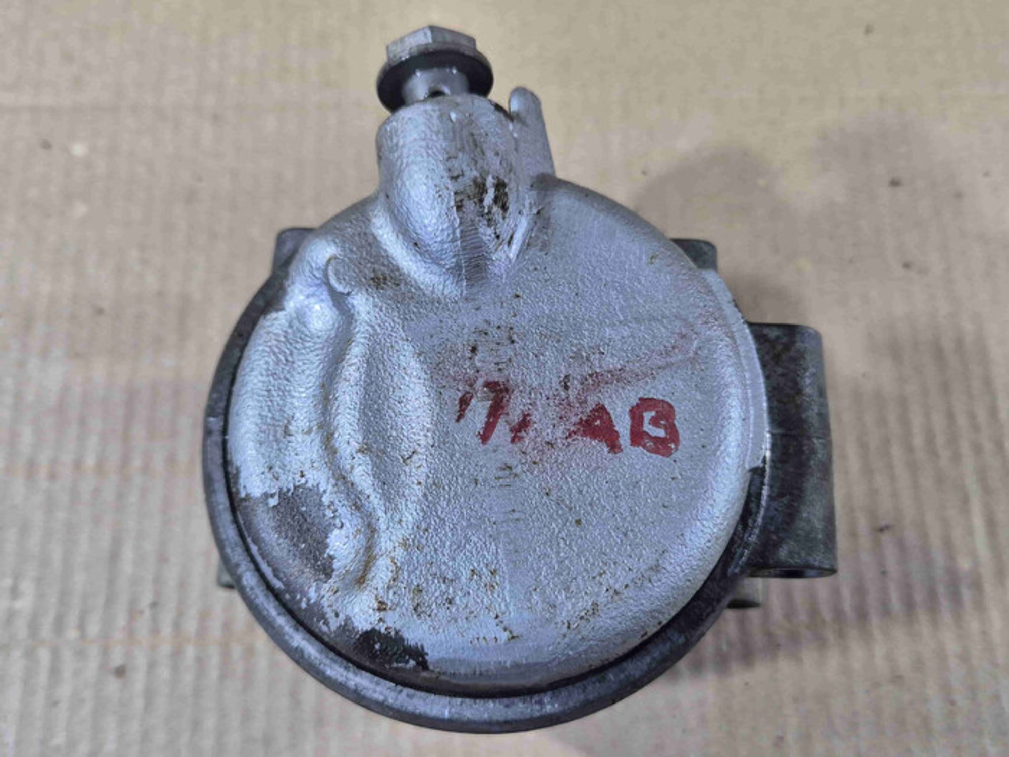 https://ycs.partsauto.market/partsauto-images/thmbs/78ee0fb3787e2dce013ed29fc8a1120c/f842ab59309806120bcec63cf82b9645/74f13fd22370578ba3911b9df79623b5.jpg