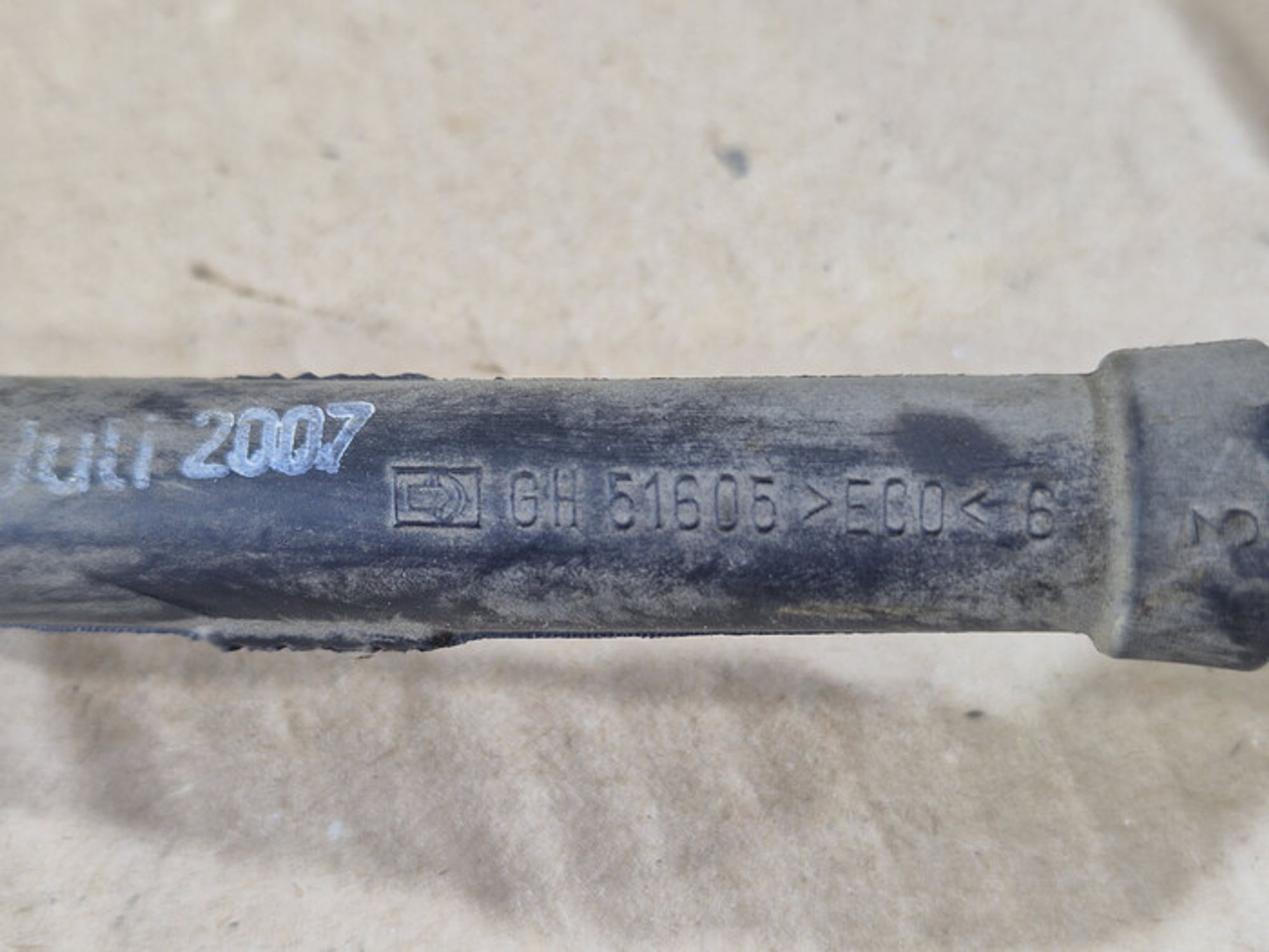 https://ycs.partsauto.market/partsauto-images/thmbs/78ee0fb3787e2dce013ed29fc8a1120c/f8e53646303fbc34215f3ae47d8c3460/7478b73a49164de9e2a9c102eaaa7ddd.jpg