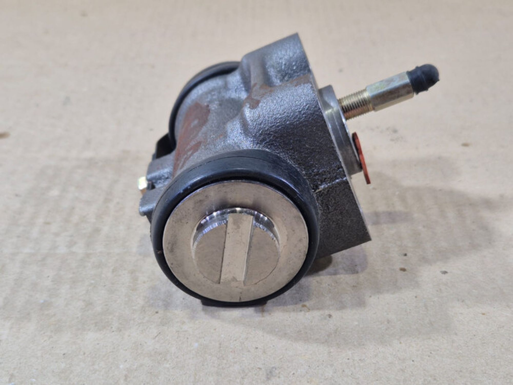 https://ycs.partsauto.market/partsauto-images/thmbs/78ee0fb3787e2dce013ed29fc8a1120c/f98f294583451fcde7d2afea95992cef/c543e0af5209aa77e24758d6564b77bf.jpg