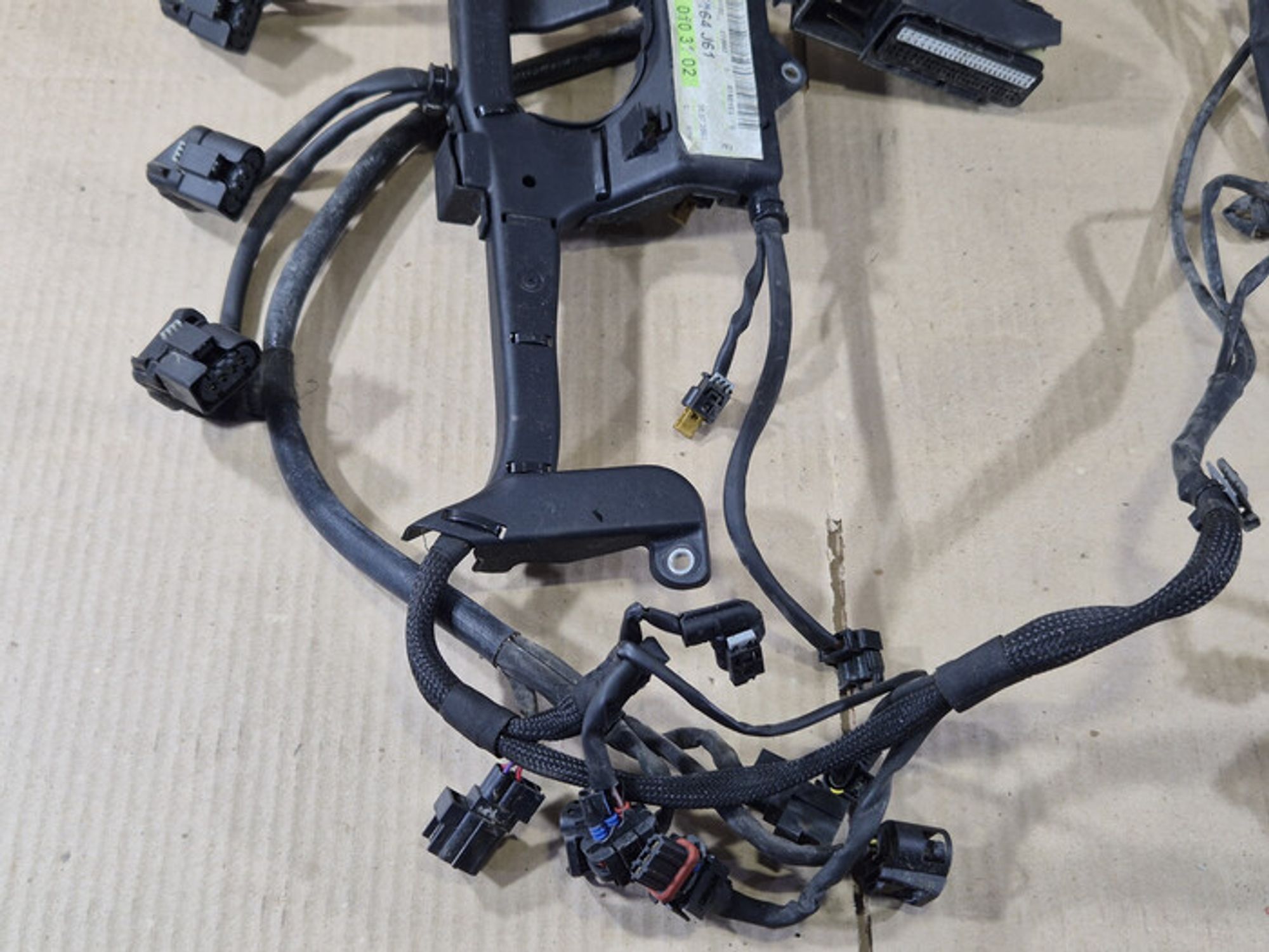 https://ycs.partsauto.market/partsauto-images/thmbs/78ee0fb3787e2dce013ed29fc8a1120c/fbb31ceeaad38e5b3a62c1af6ef125b6/497a0d9b16347a7ba287f19dac3a3e0b.jpg