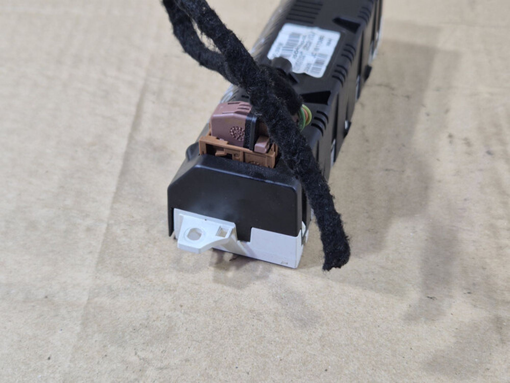 https://ycs.partsauto.market/partsauto-images/thmbs/78ee0fb3787e2dce013ed29fc8a1120c/fc85623a87bc154ef2fee8954b2a014b/34d70e3ce428bc20b8ac9f9f5383e549.jpg
