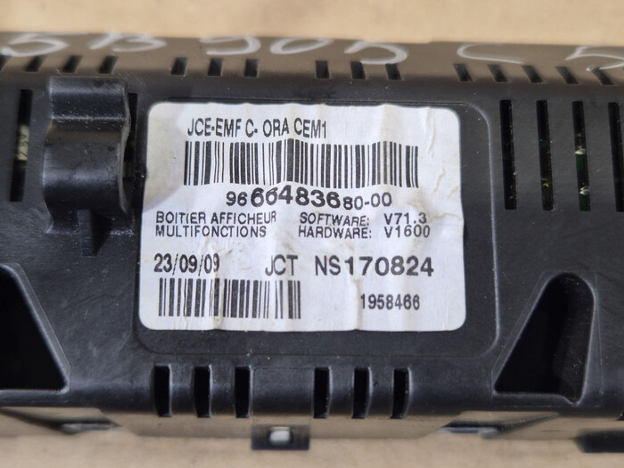 https://ycs.partsauto.market/partsauto-images/thmbs/78ee0fb3787e2dce013ed29fc8a1120c/fc85623a87bc154ef2fee8954b2a014b/b96c1b26bd39c3e72853c427867ac1ac.jpg
