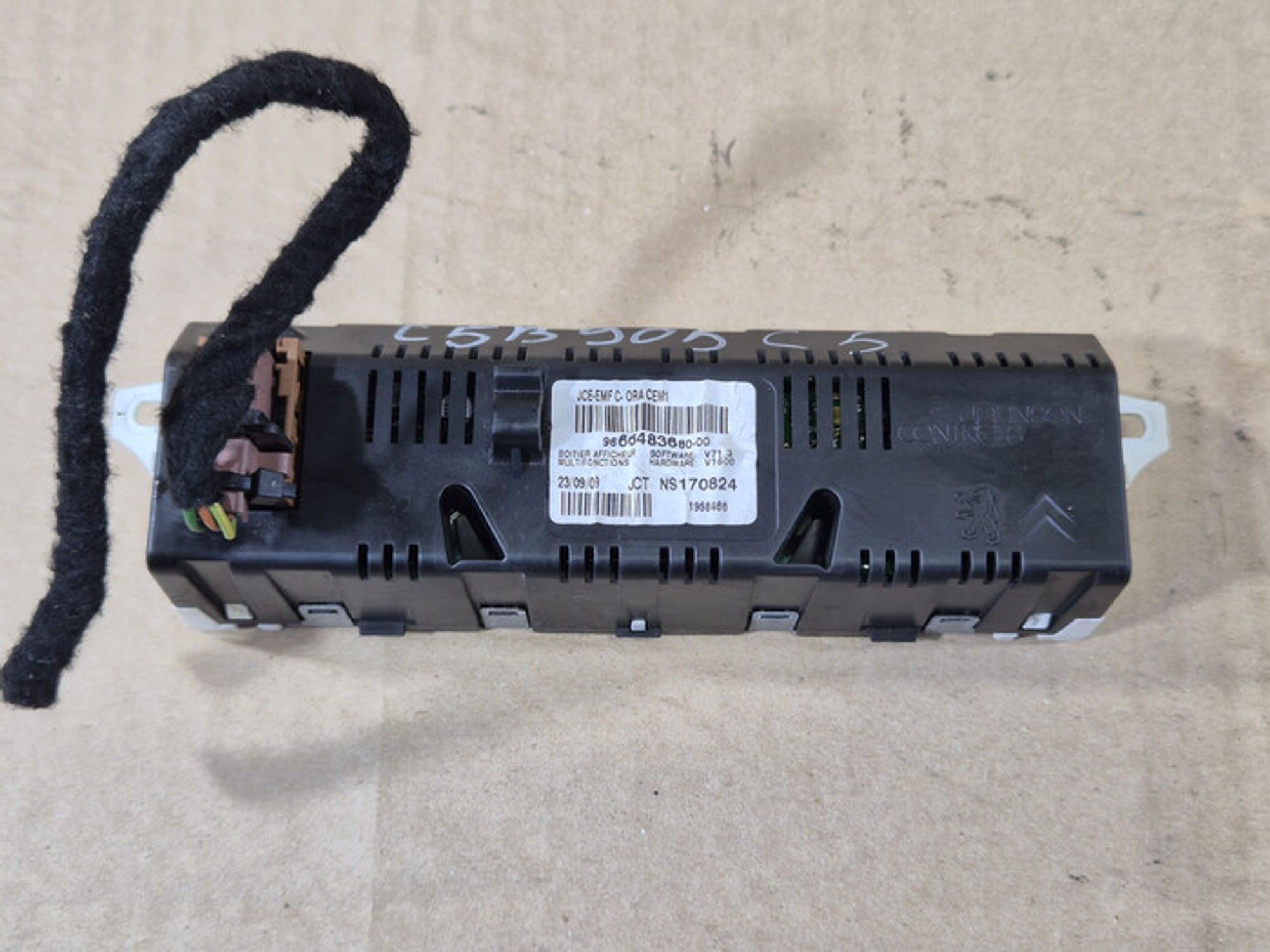 https://ycs.partsauto.market/partsauto-images/thmbs/78ee0fb3787e2dce013ed29fc8a1120c/fc85623a87bc154ef2fee8954b2a014b/d2b8e1564199be8a76cde3bafce7a2a6.jpg