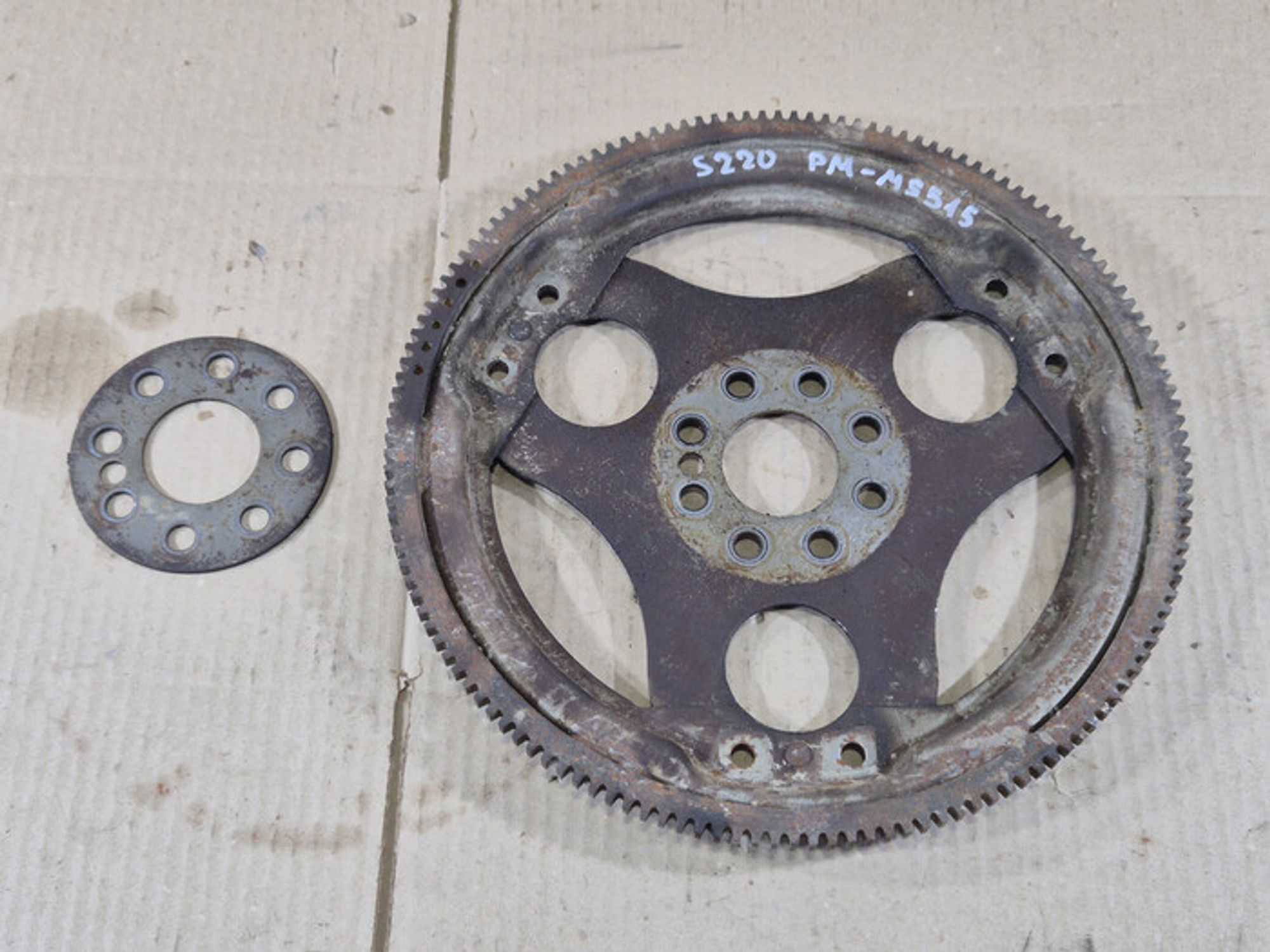 https://ycs.partsauto.market/partsauto-images/thmbs/78ee0fb3787e2dce013ed29fc8a1120c/fc9499dba47f1fa48e717797c1ed5028/4b4bc1373b137aa1c0cb06b90179658b.jpg