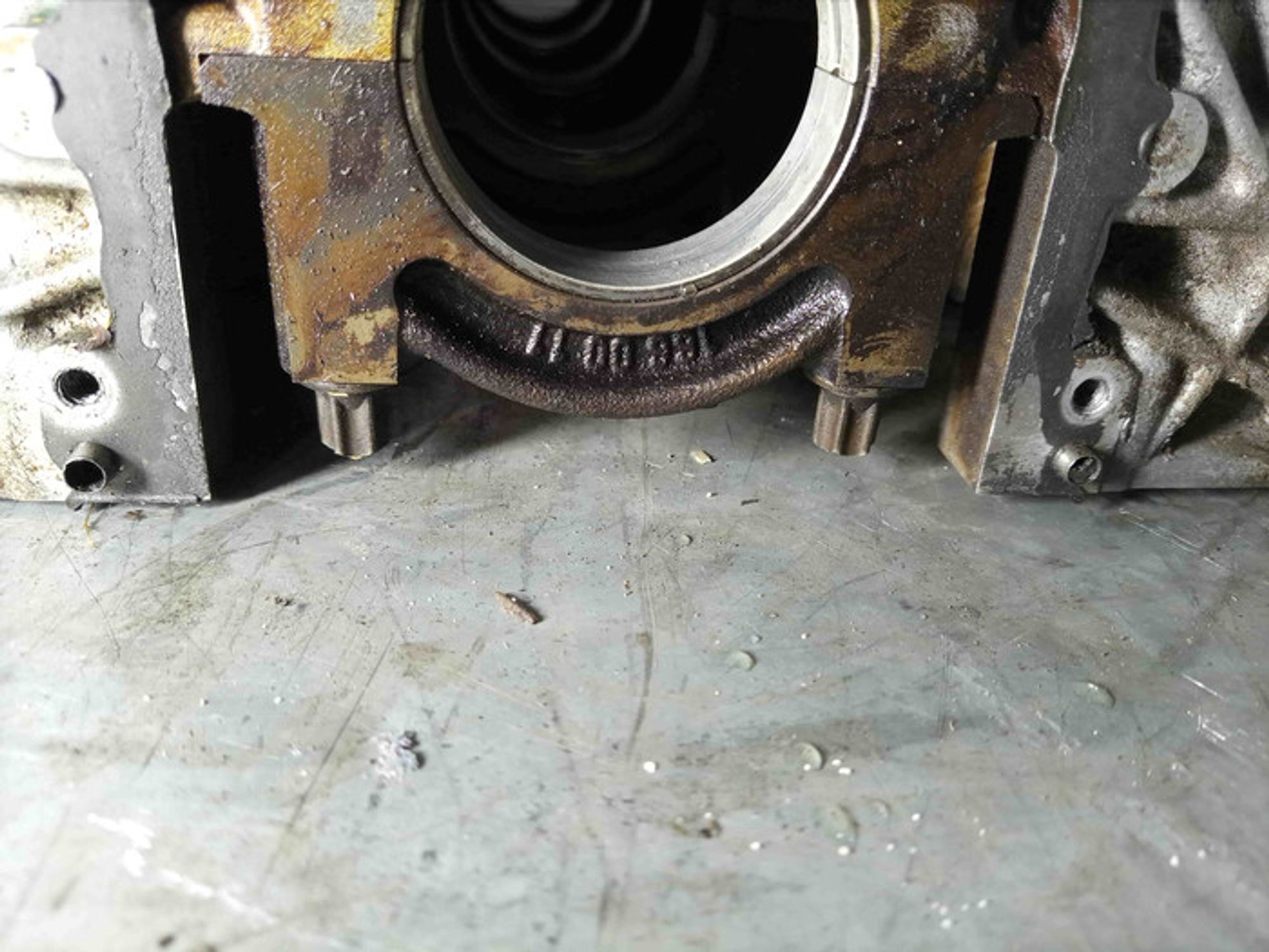 https://ycs.partsauto.market/partsauto-images/thmbs/78ee0fb3787e2dce013ed29fc8a1120c/fcfbaa5d0a6f87c7f33a95e834206bcd/22d6af5982def21a73ca15e68e0583f9.jpg